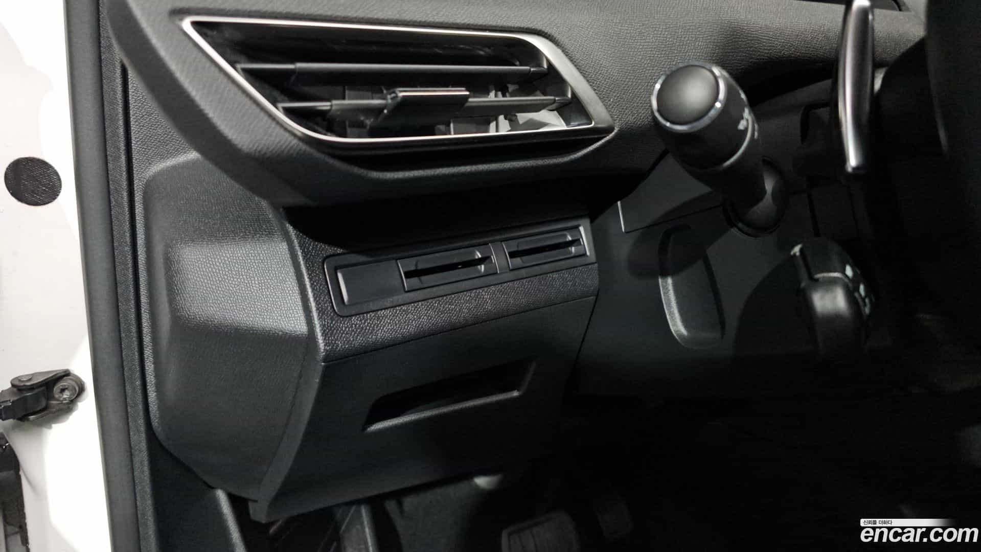 3008 Peugeot 2021.3-OPTION-022