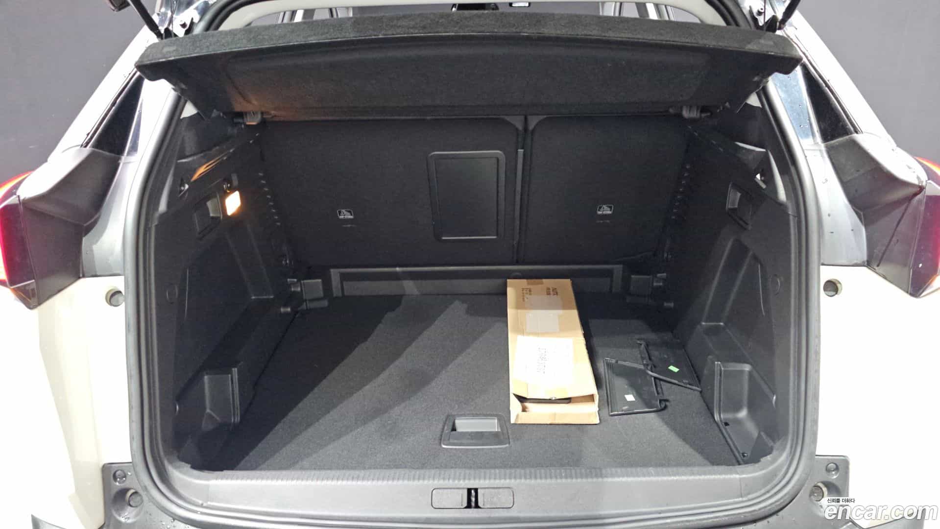 3008 Peugeot 2021.3-OPTION-024