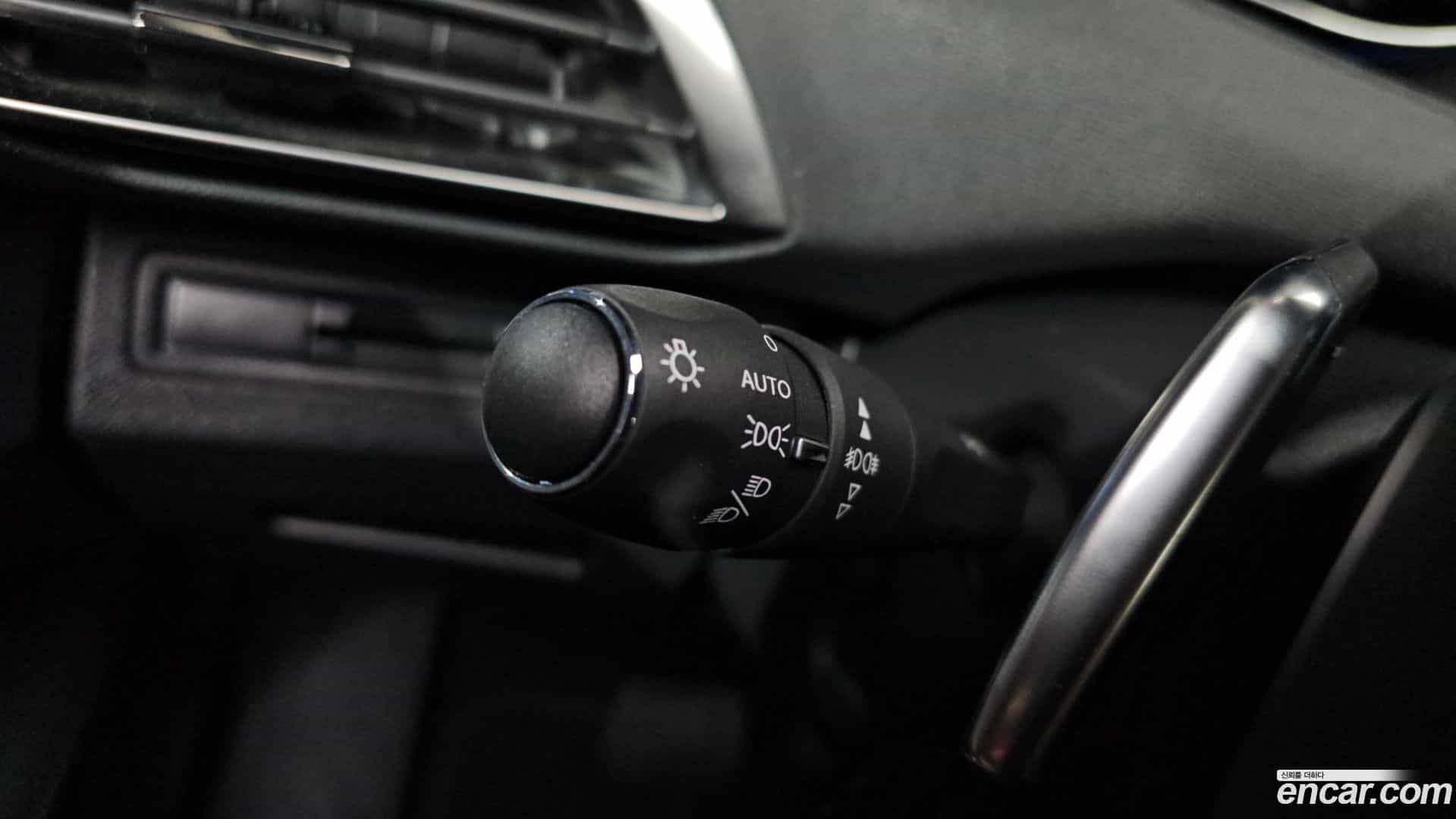 3008 Peugeot 2021.3-OPTION-041