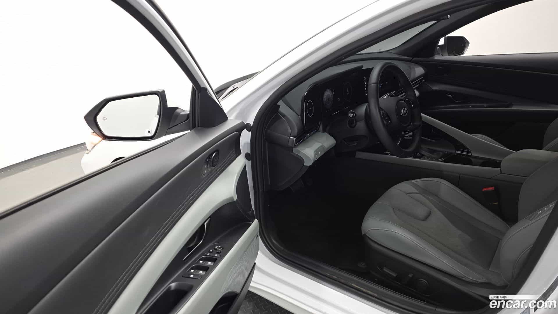 AVANTE Hyundai 2023.7-INNER-010