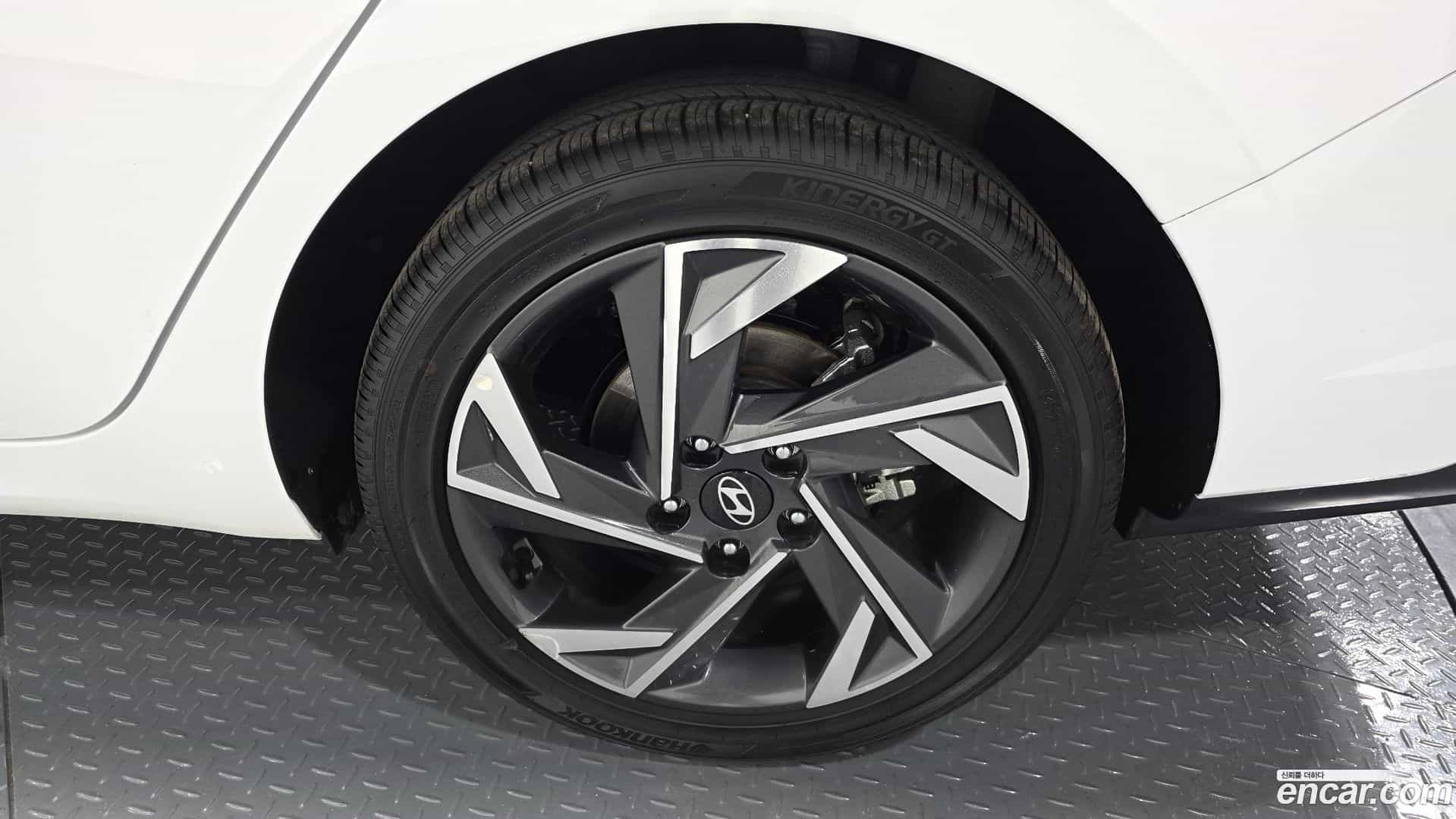 AVANTE Hyundai 2023.7-OUTER-031
