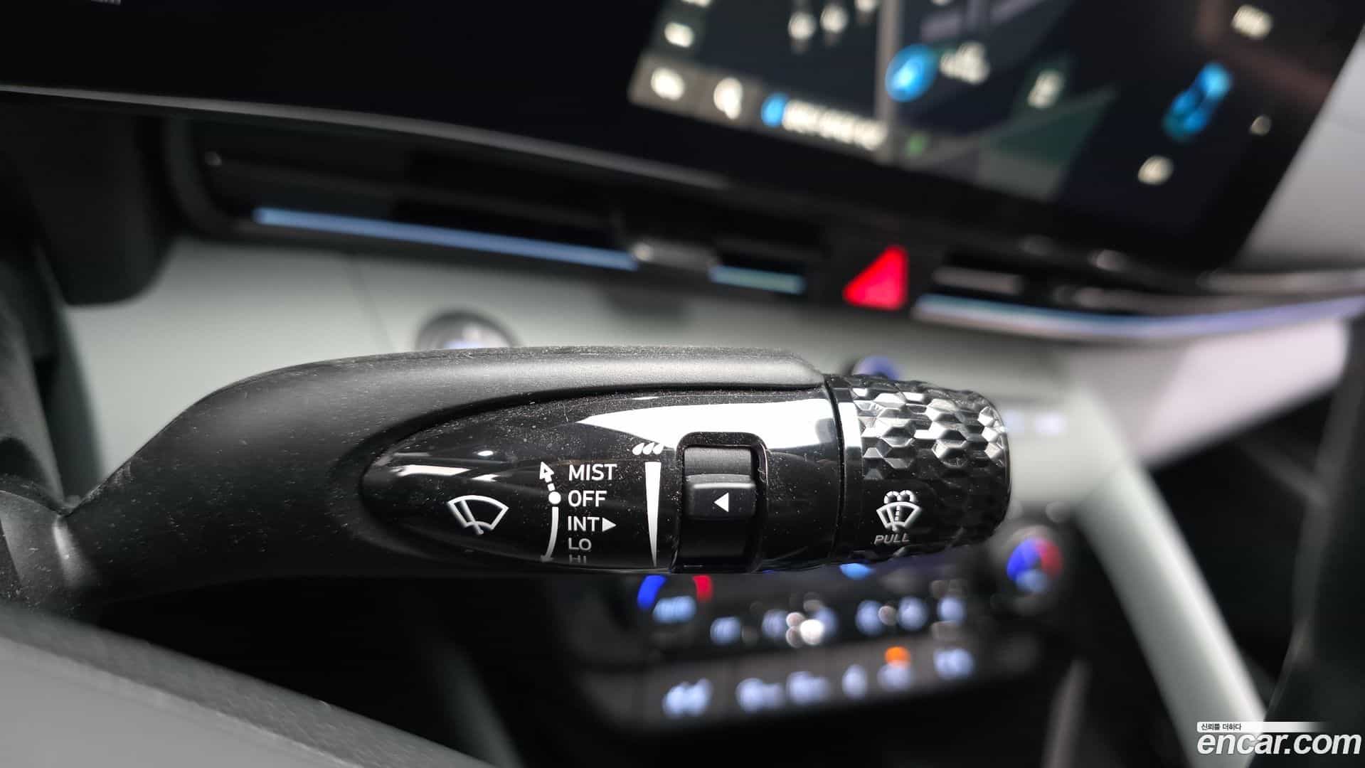 AVANTE Hyundai 2023.7-OPTION-045