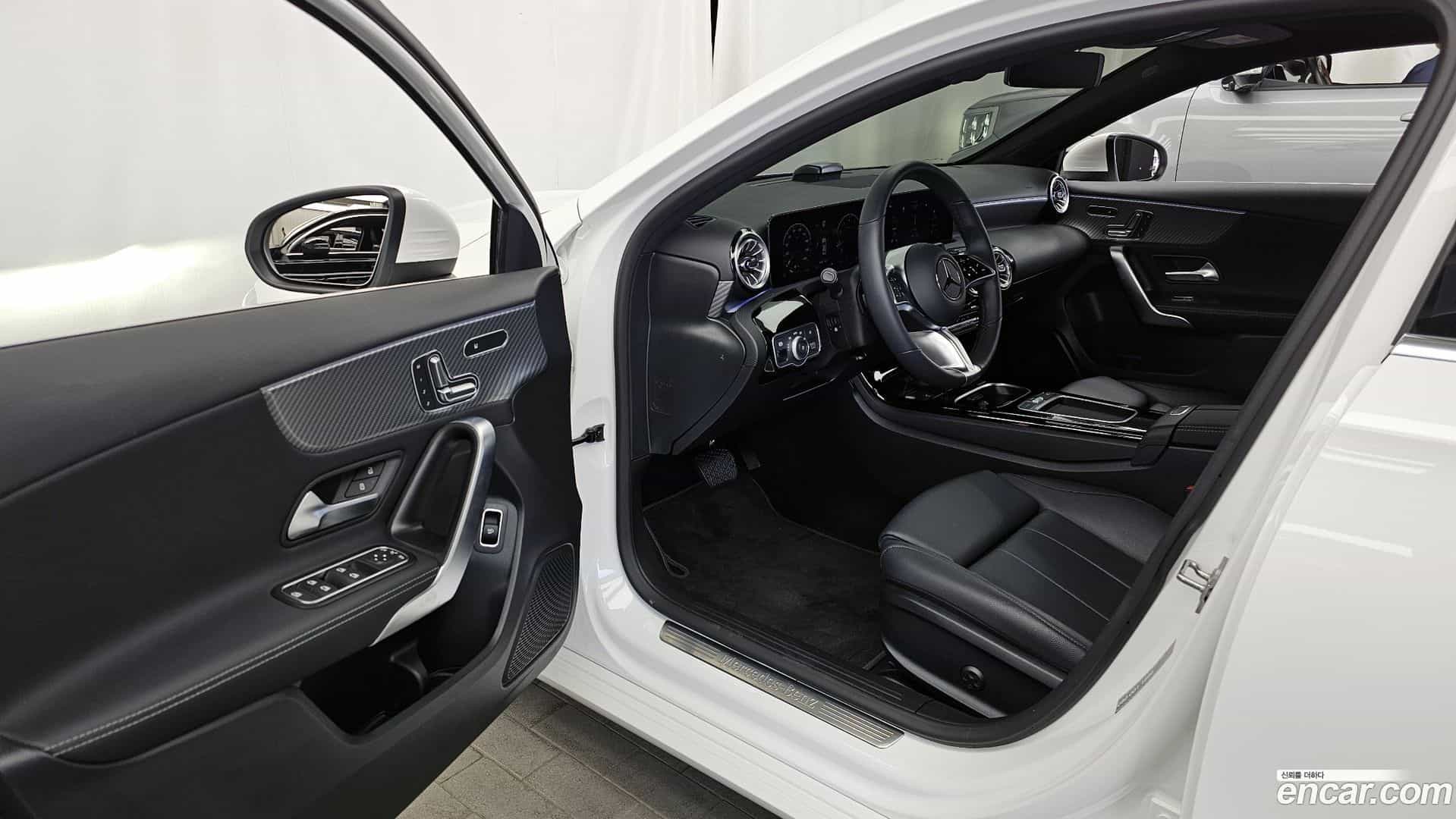 A-Class Mercedes-Benz 2024.3-INNER-010