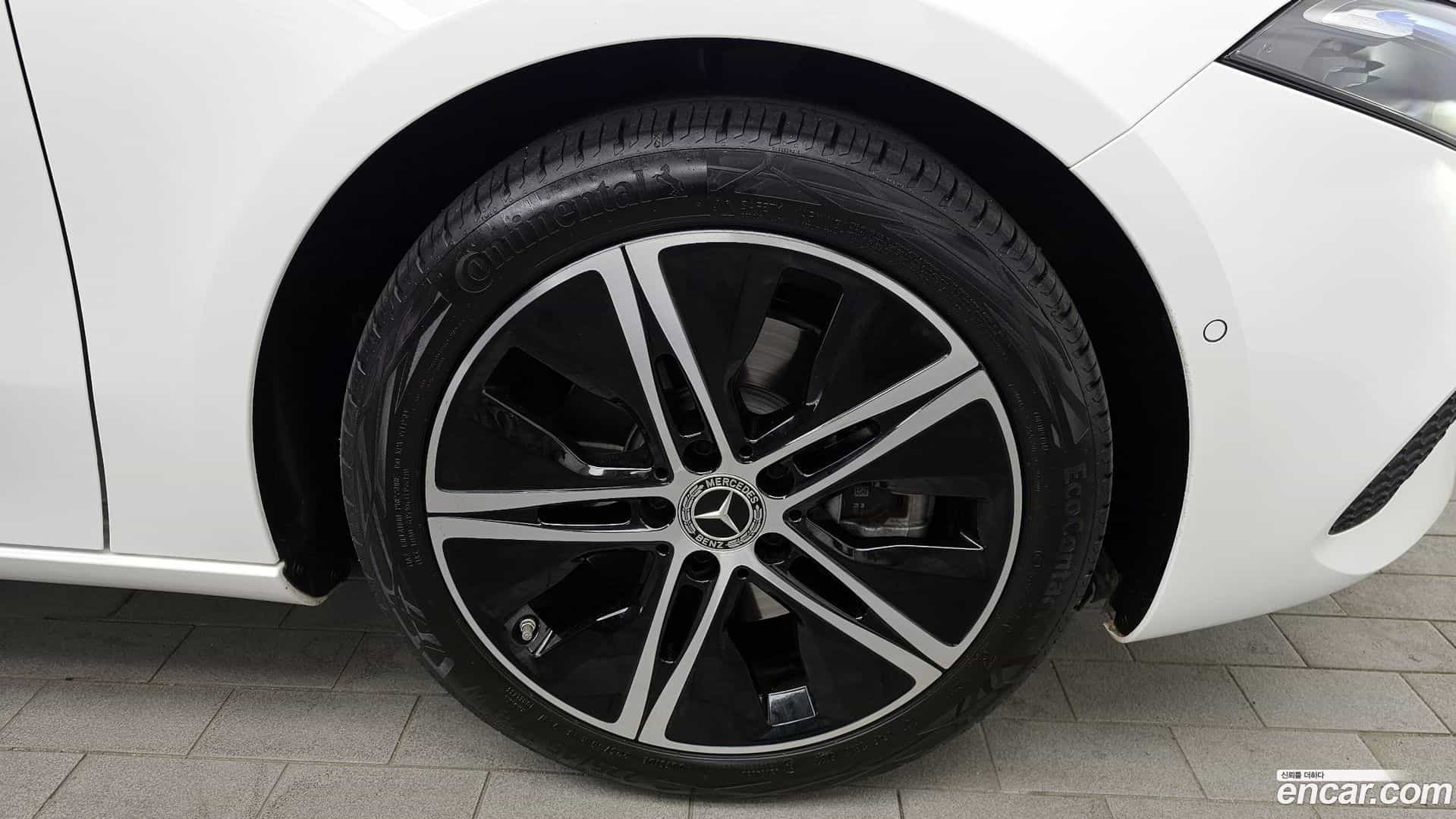 A-Class Mercedes-Benz 2024.3-OUTER-031