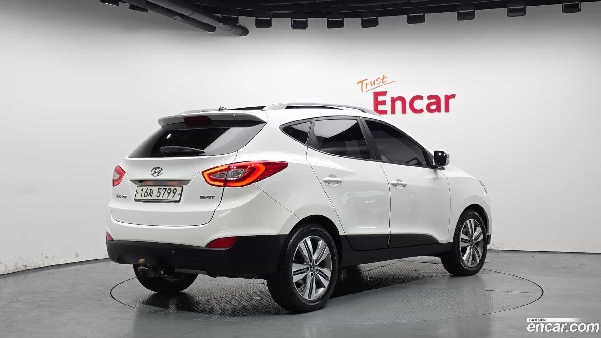 Tucson Hyundai 2013.5-OUTER-002