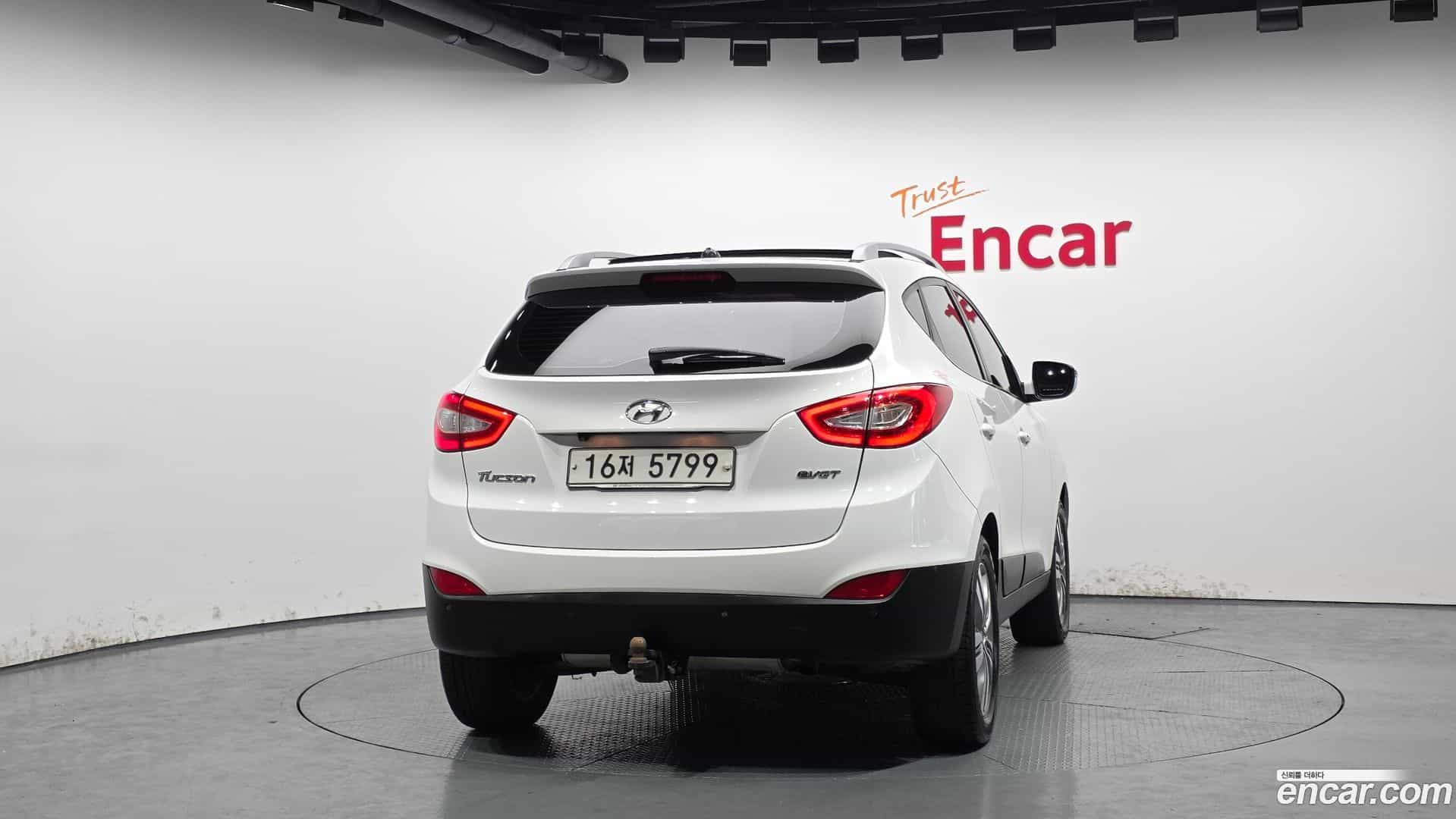 Tucson Hyundai 2013.5-OUTER-004