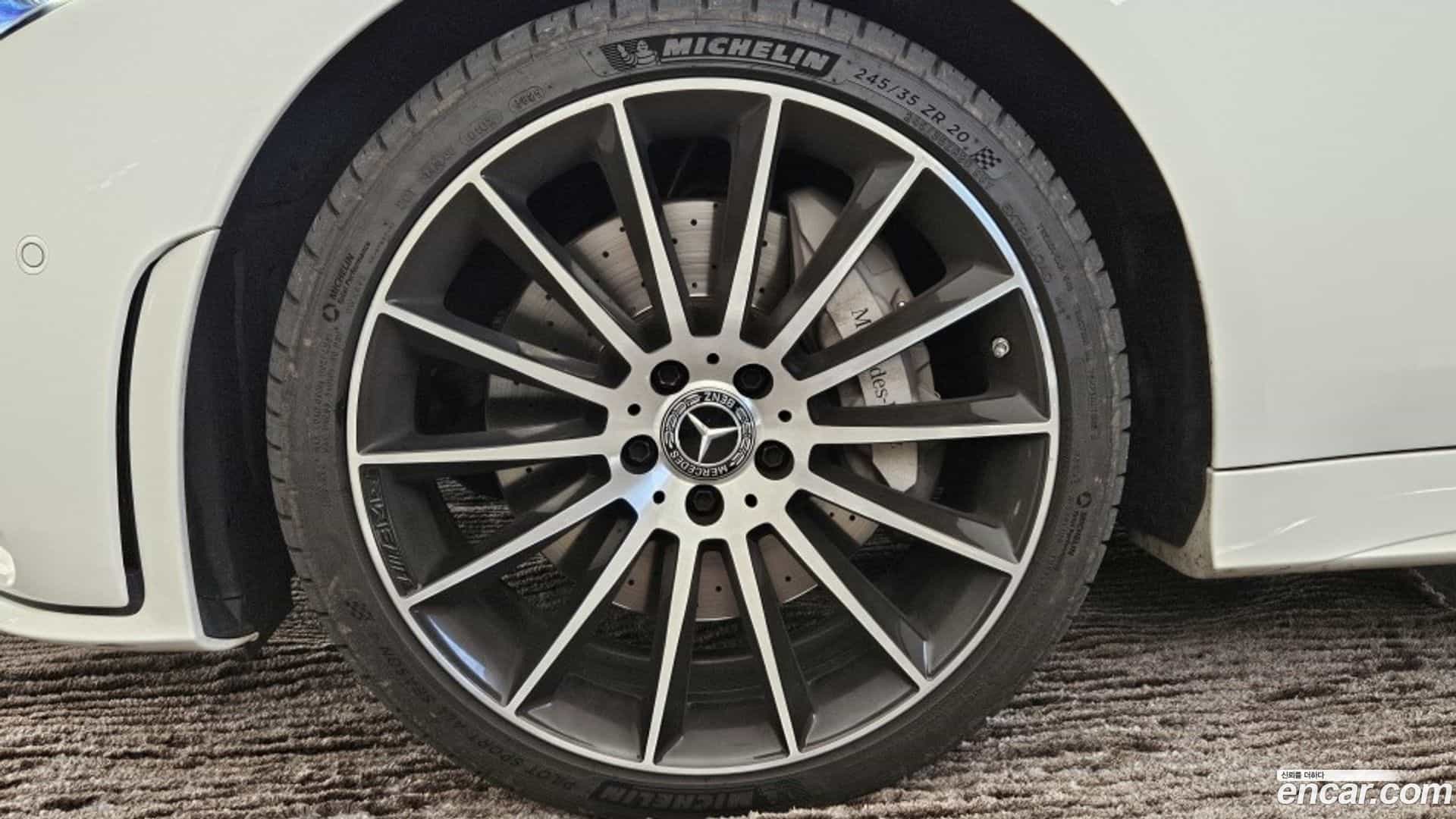 CLS-Class Mercedes-Benz 2021.2-OUTER-005