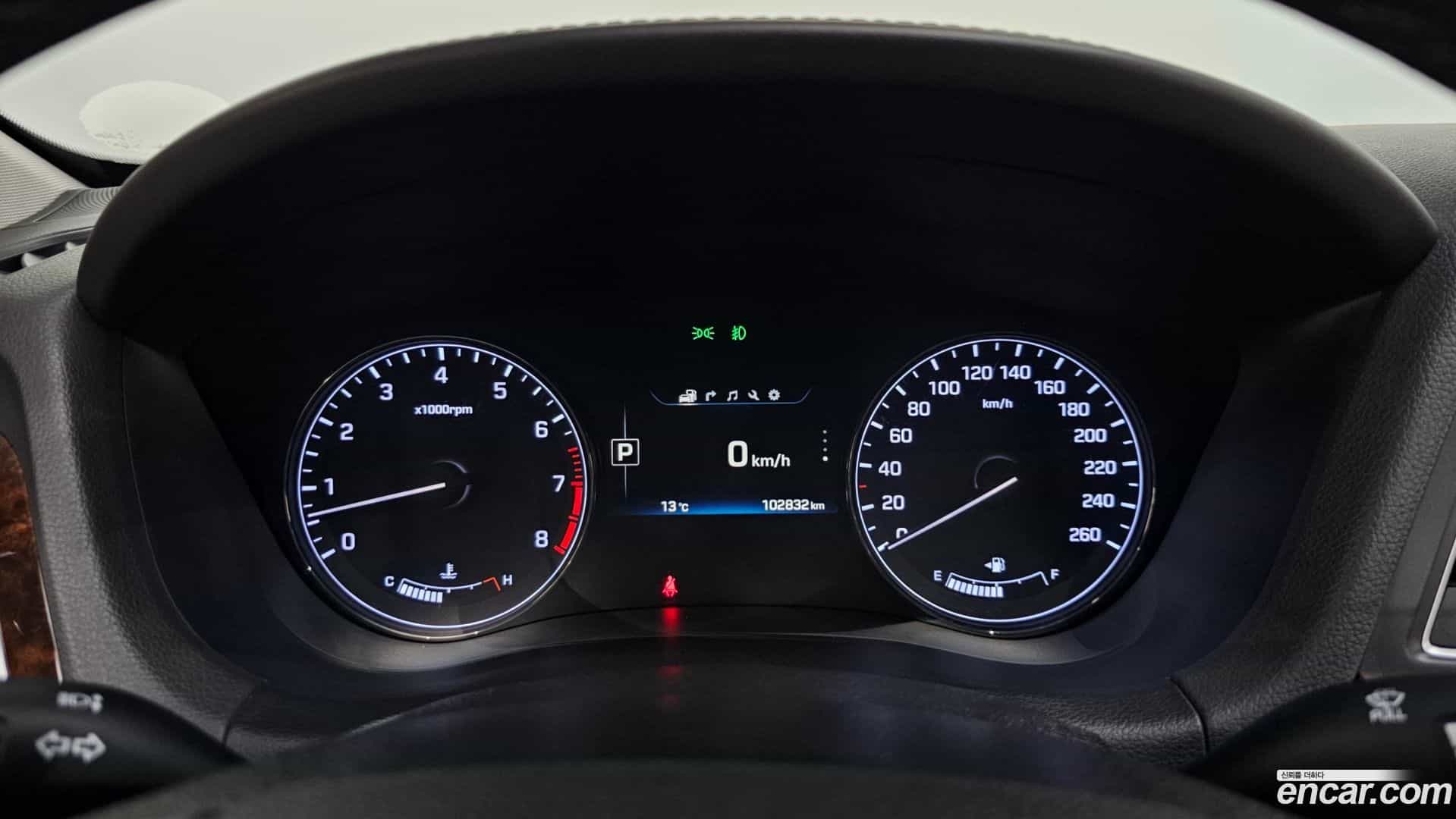 Genesis Hyundai 2016.3-INNER-008