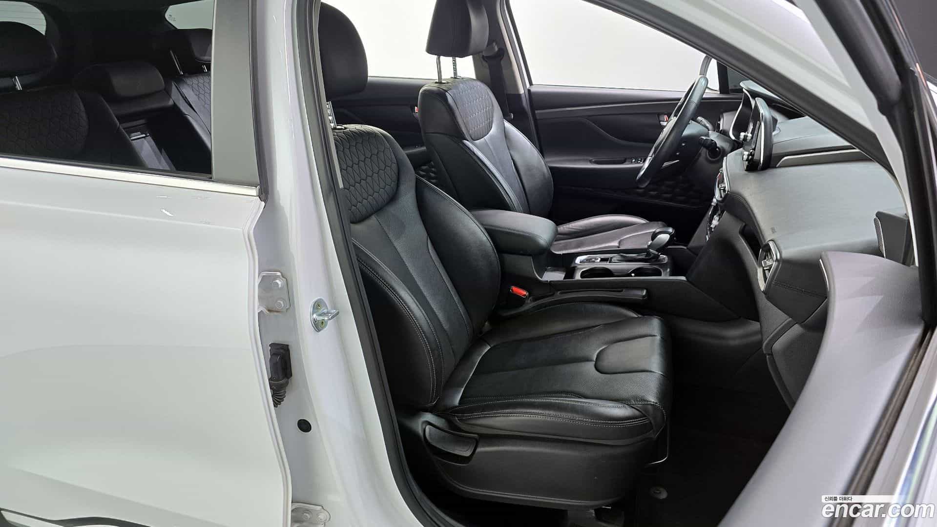 Santafe Hyundai 2020.2-OPTION-015