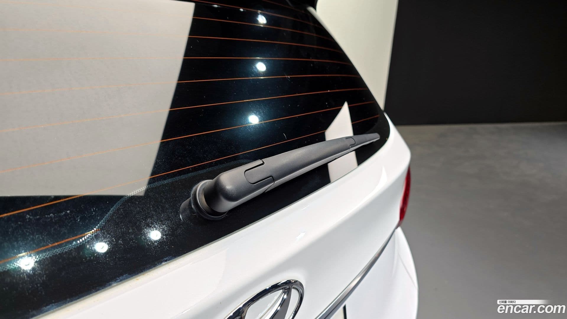 Main__Slider__Photo:Santafe Hyundai 2020.2-32