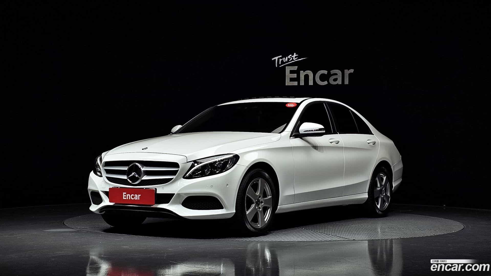 C-Class Mercedes-Benz 2018.1-OUTER-001