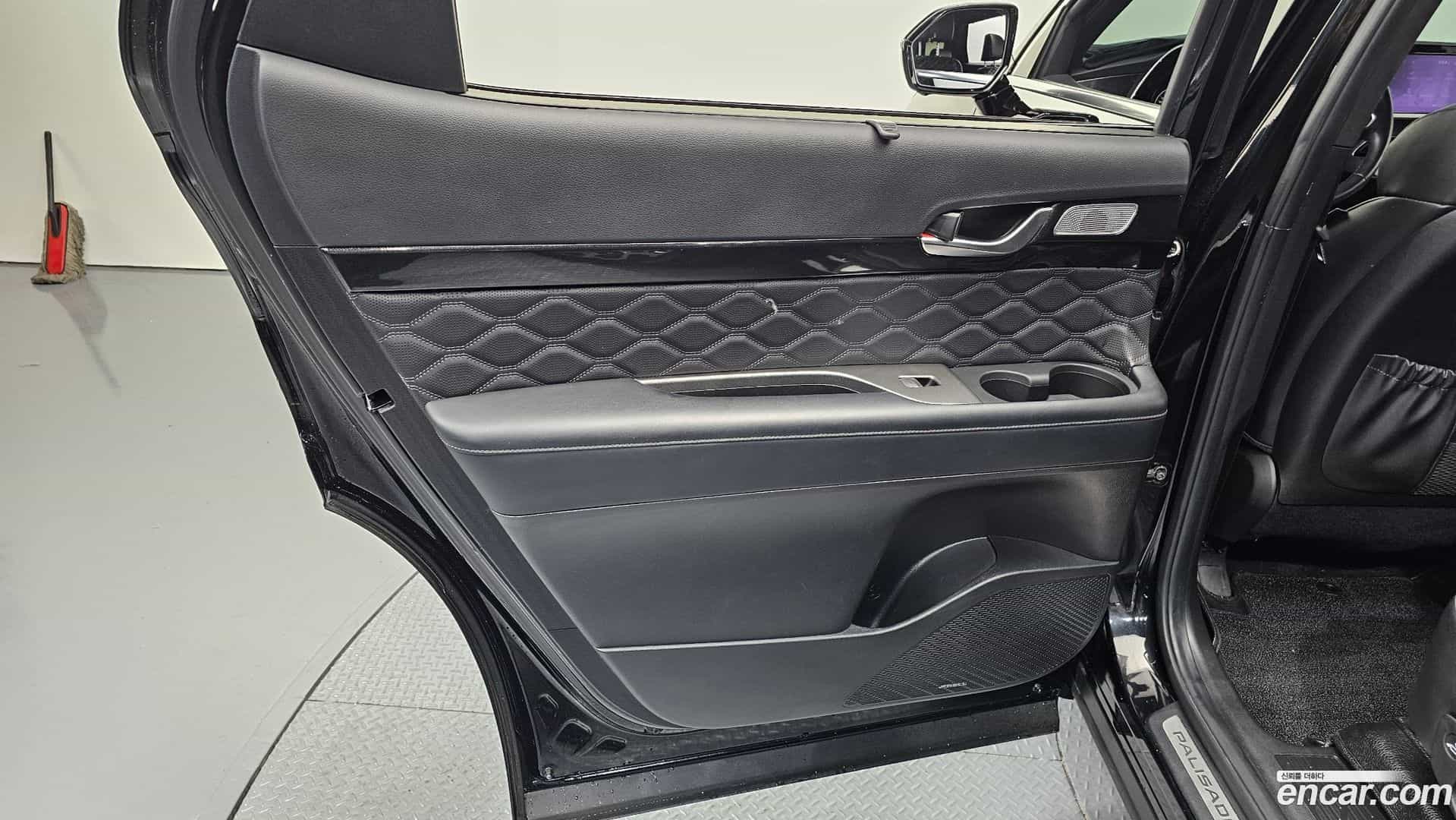 Palisade Hyundai 2020.10-INNER-035
