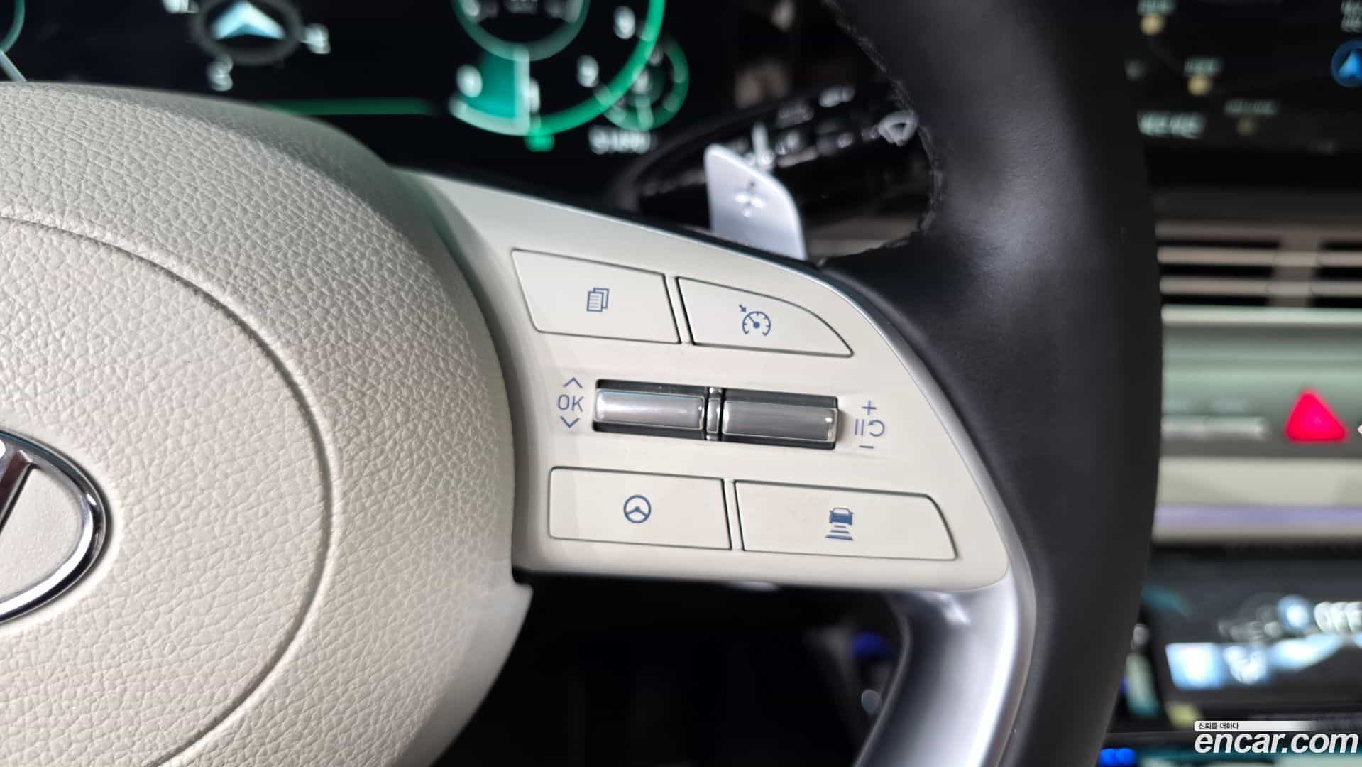 Grandeur Hyundai 2022.4-OPTION-021