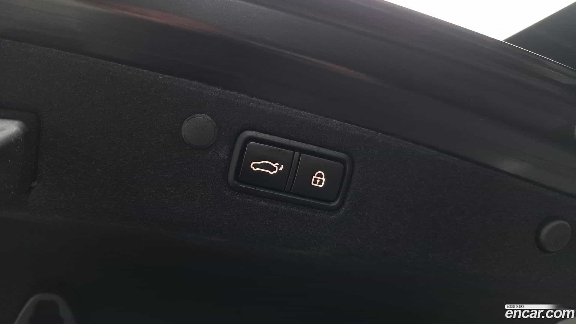Grandeur Hyundai 2022.4-OPTION-023