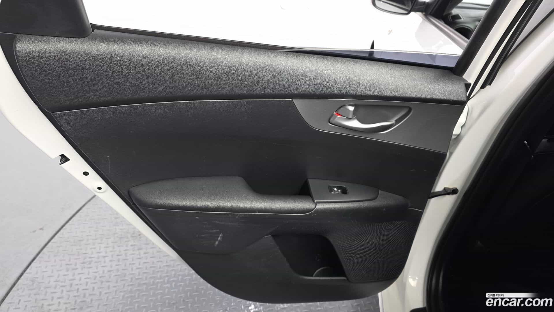 K3 Kia 2020.11-INNER-035