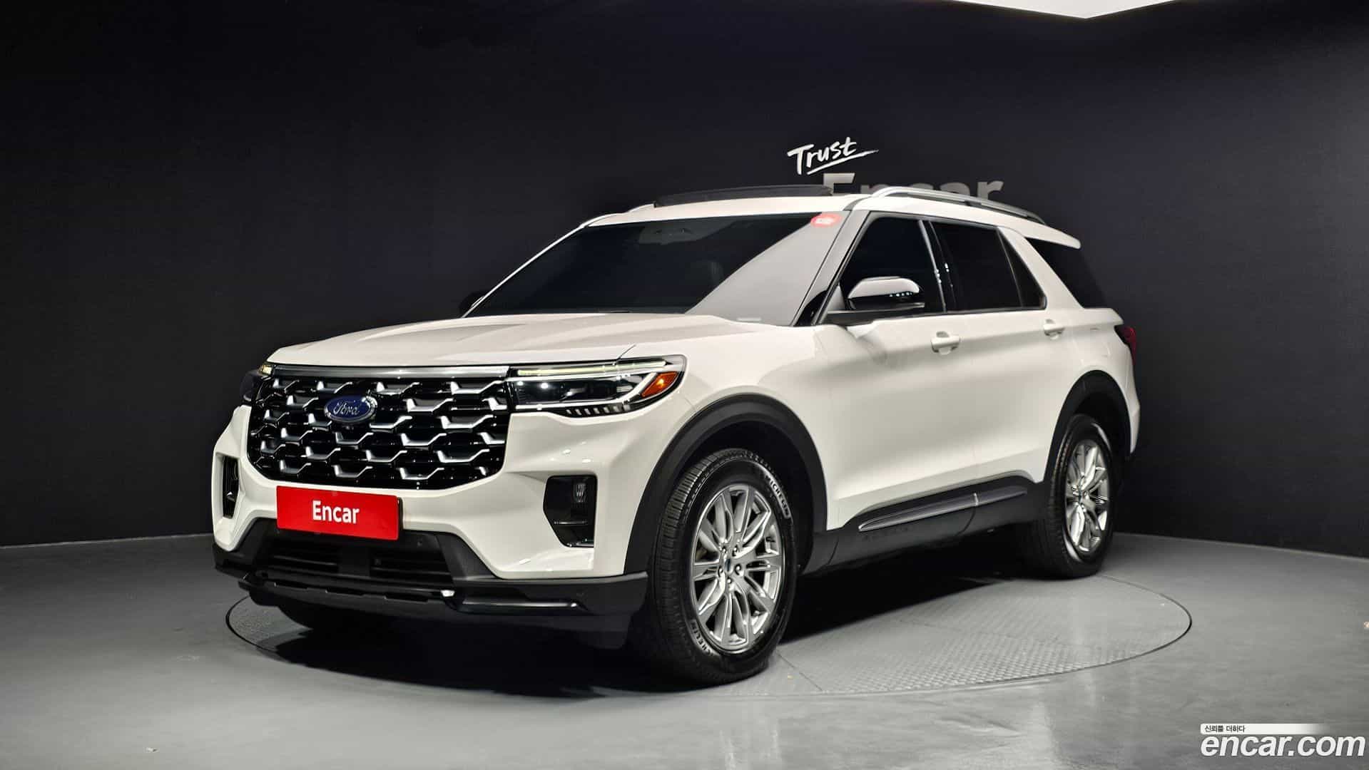 Explorer Ford 2025.2-OUTER-001