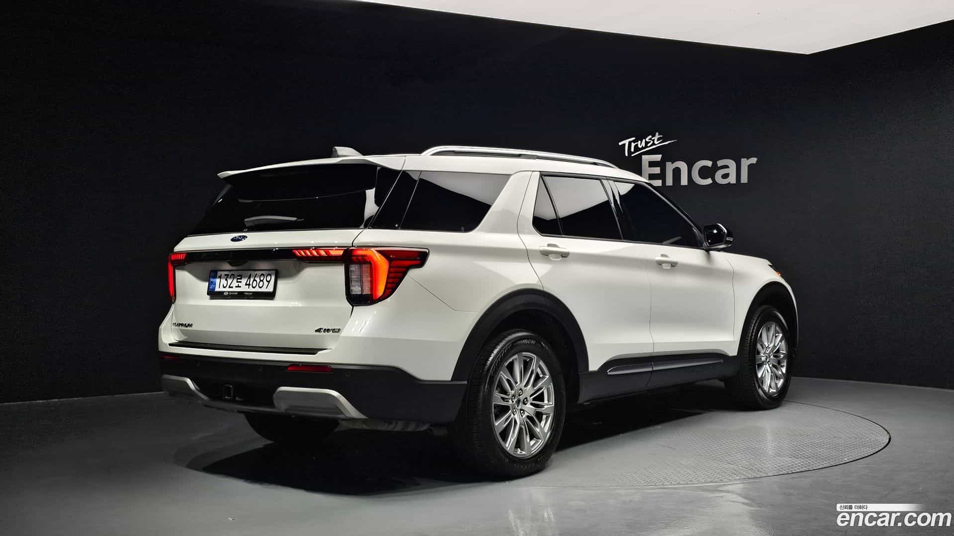 Explorer Ford 2025.2-OUTER-002