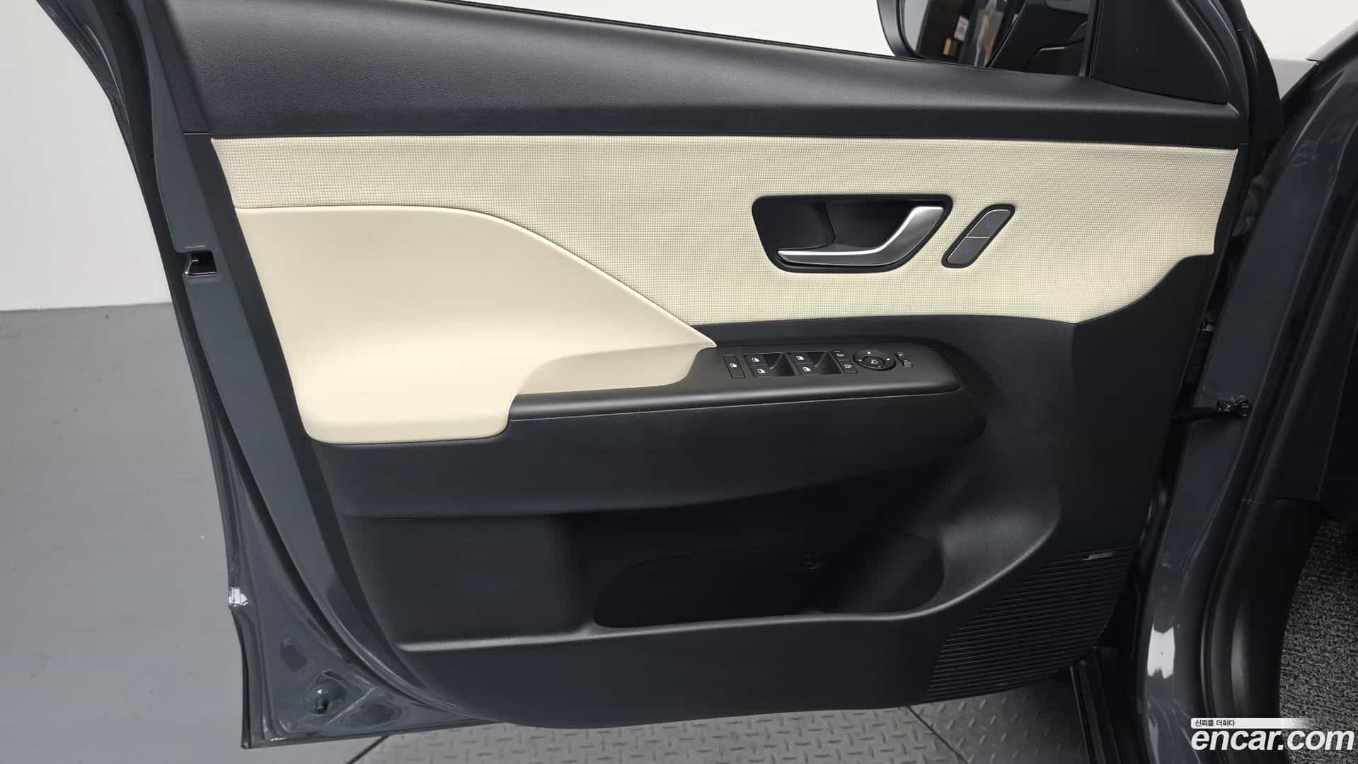 Kona Hyundai 2025.3-INNER-034
