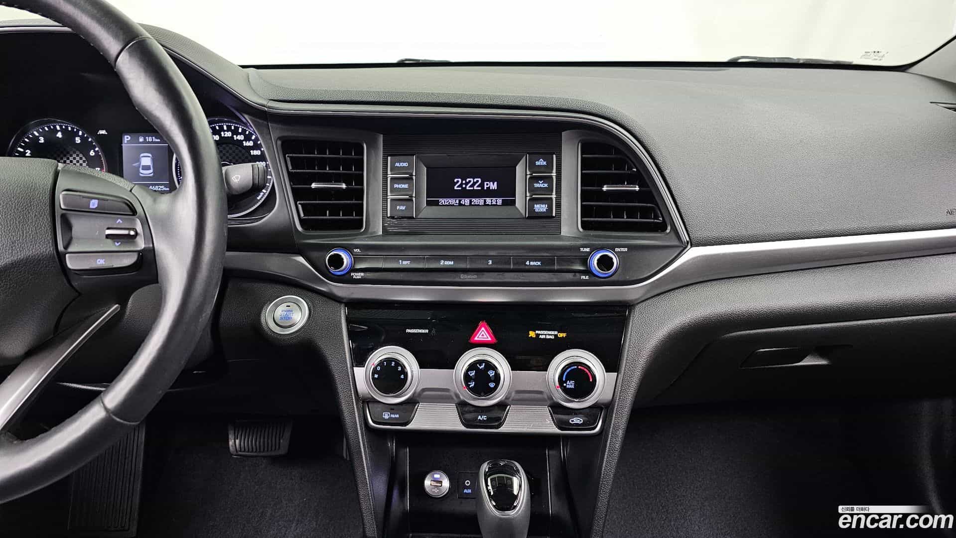 AVANTE Hyundai 2019.5-OPTION-018