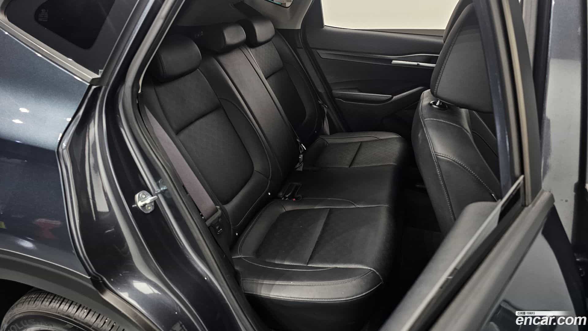 Seltos Kia 2021.2-INNER-036