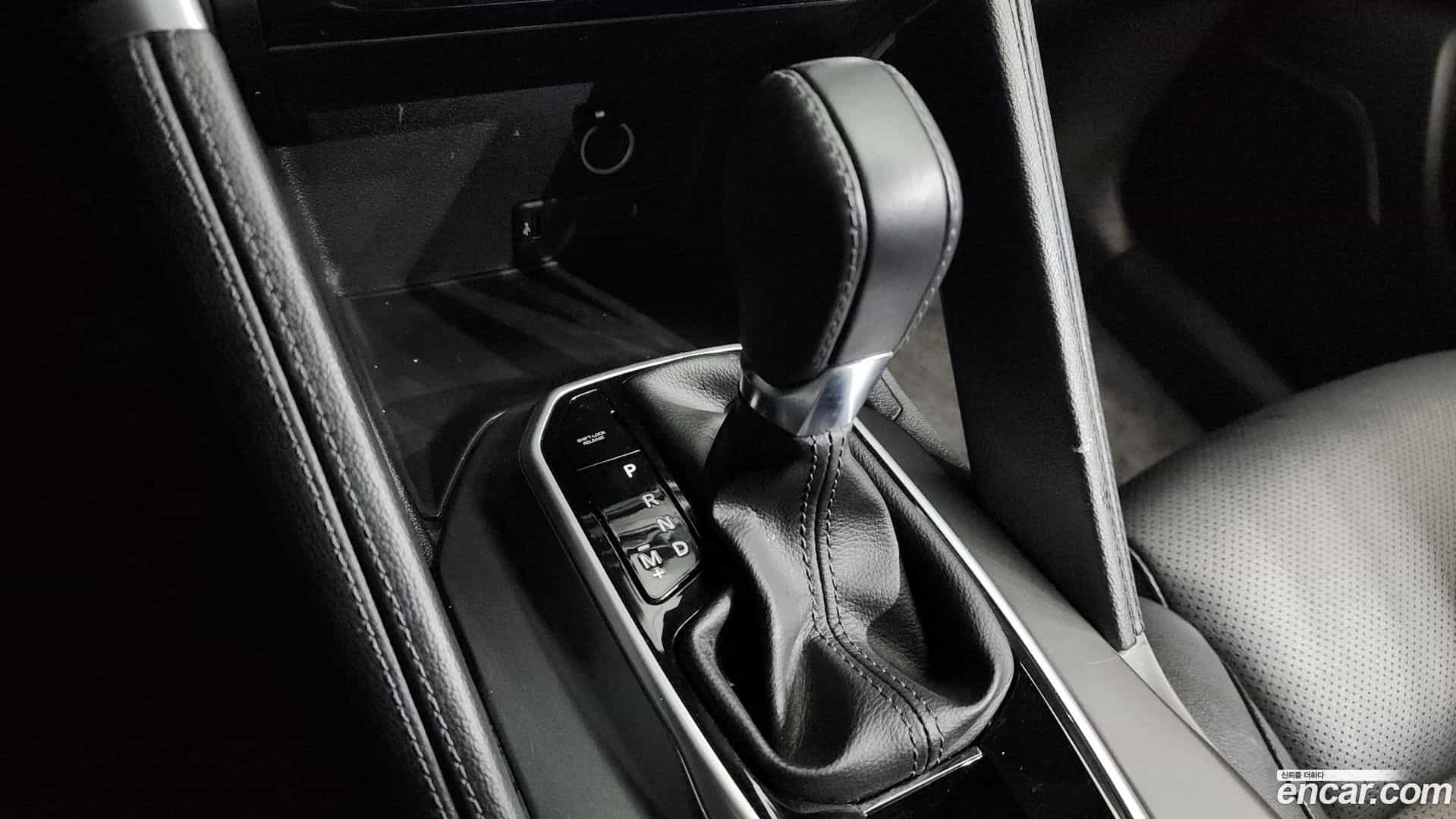 QM6 Renault Korea 2022.6-INNER-009