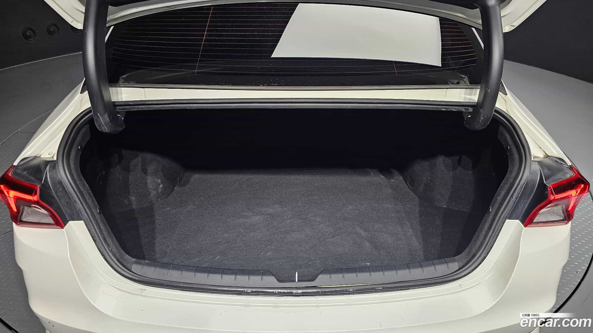 K5 Kia 2022.5-OPTION-024