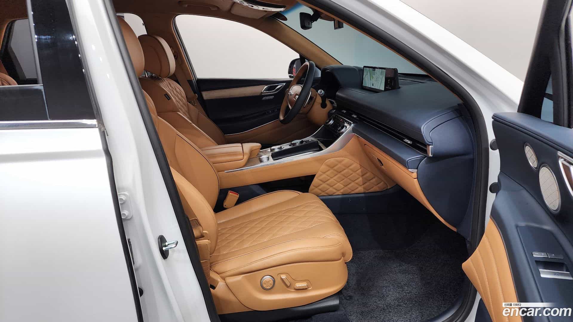 GV80 Genesis 2023.0-INNER-036