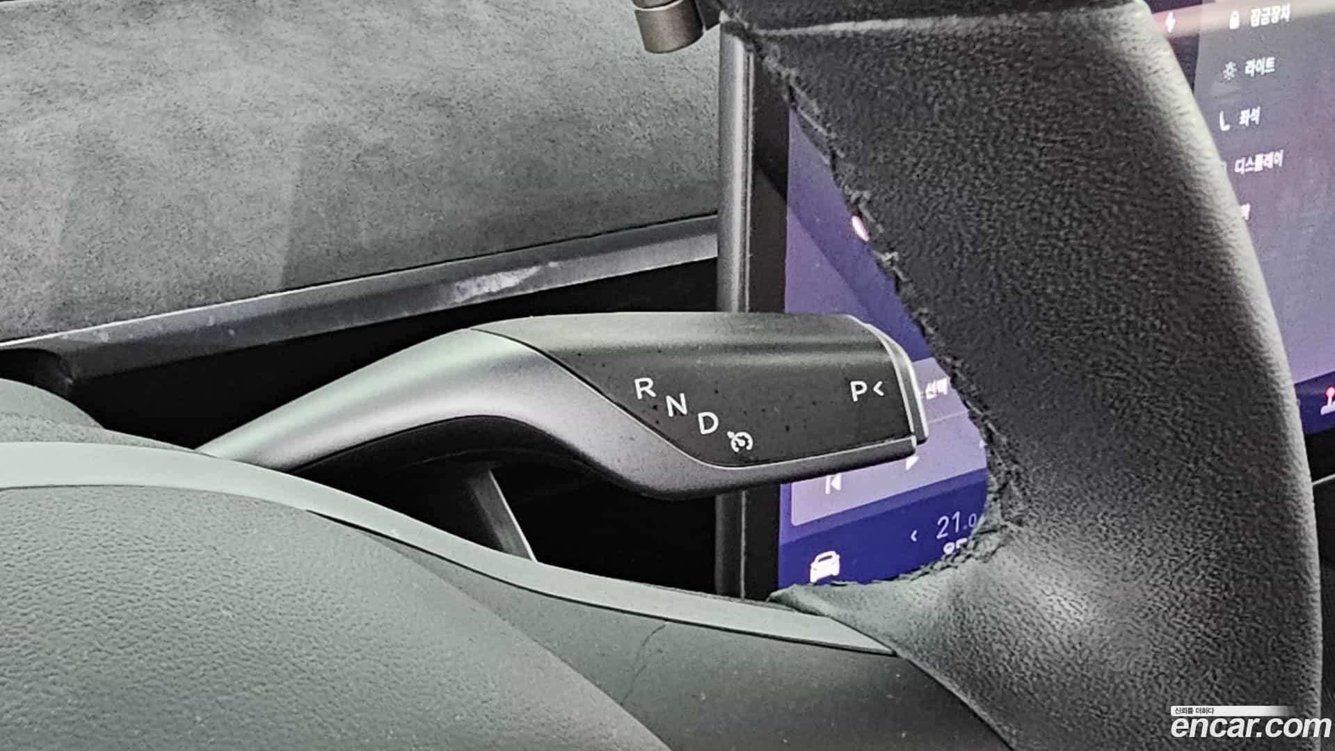 Model 3 Tesla 2020.2-INNER-009
