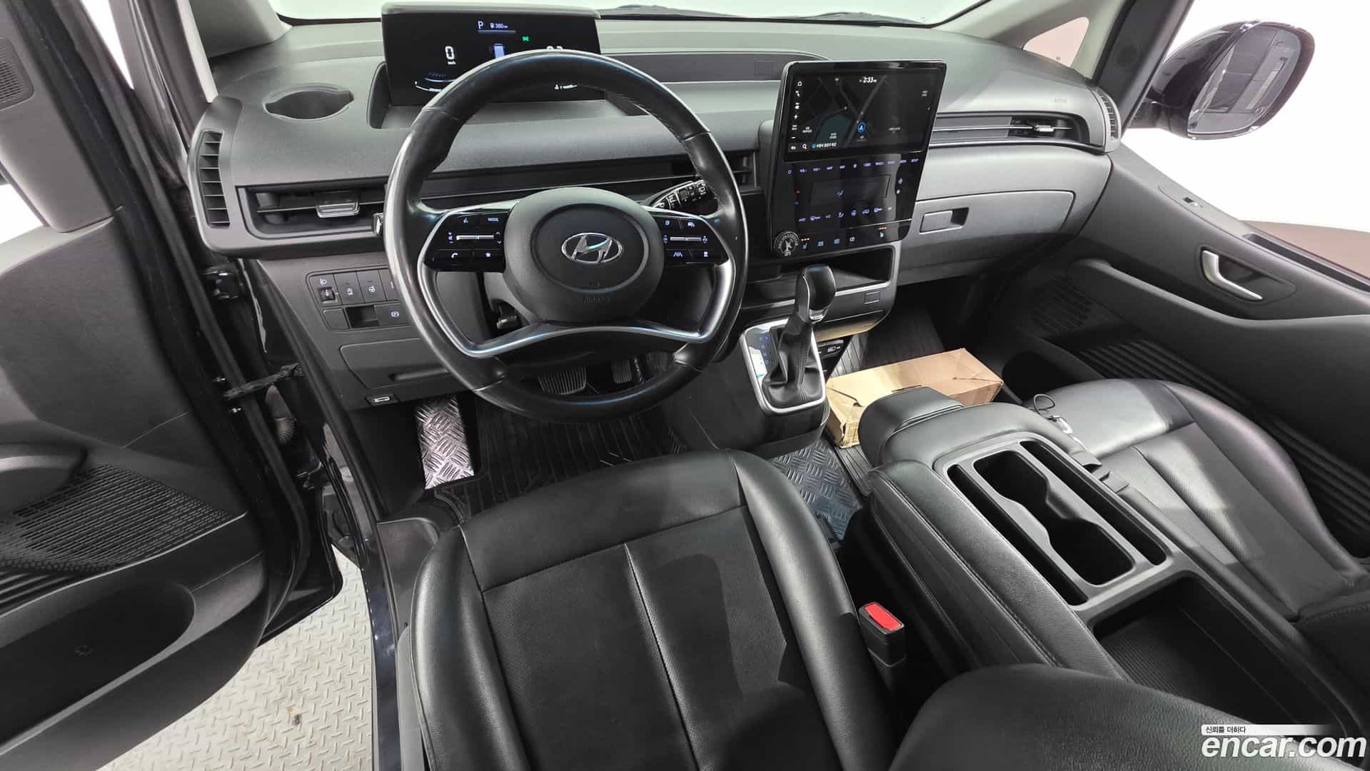 Staria Hyundai 2023.0-INNER-007
