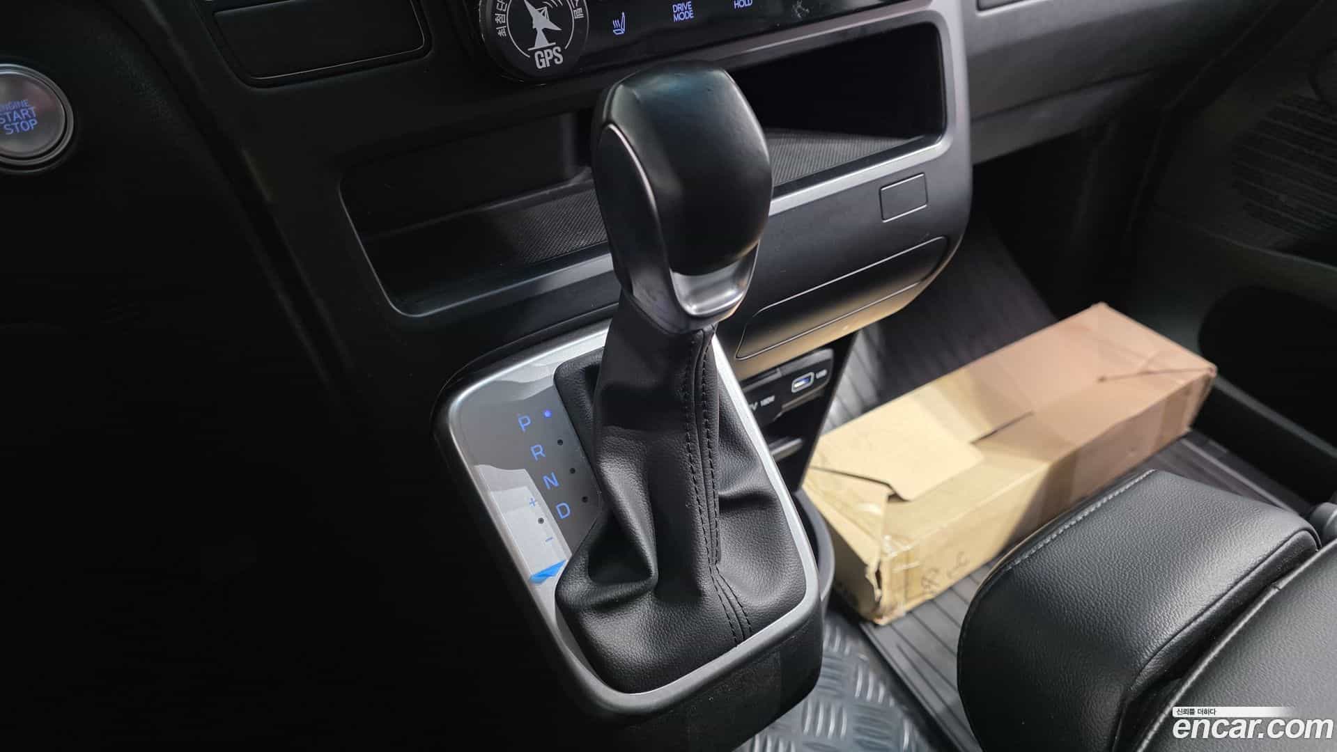 Staria Hyundai 2023.0-INNER-009