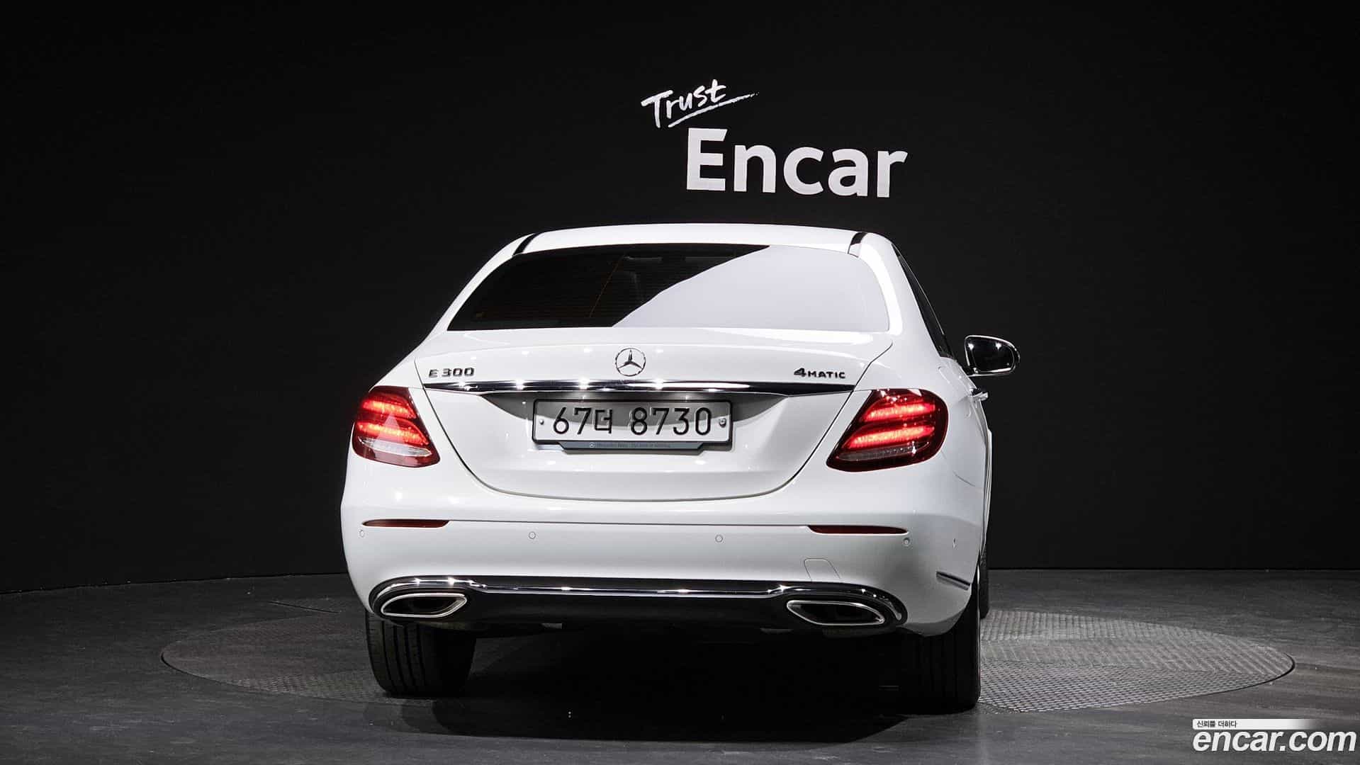 E-Class Mercedes-Benz 2018.6-OUTER-004