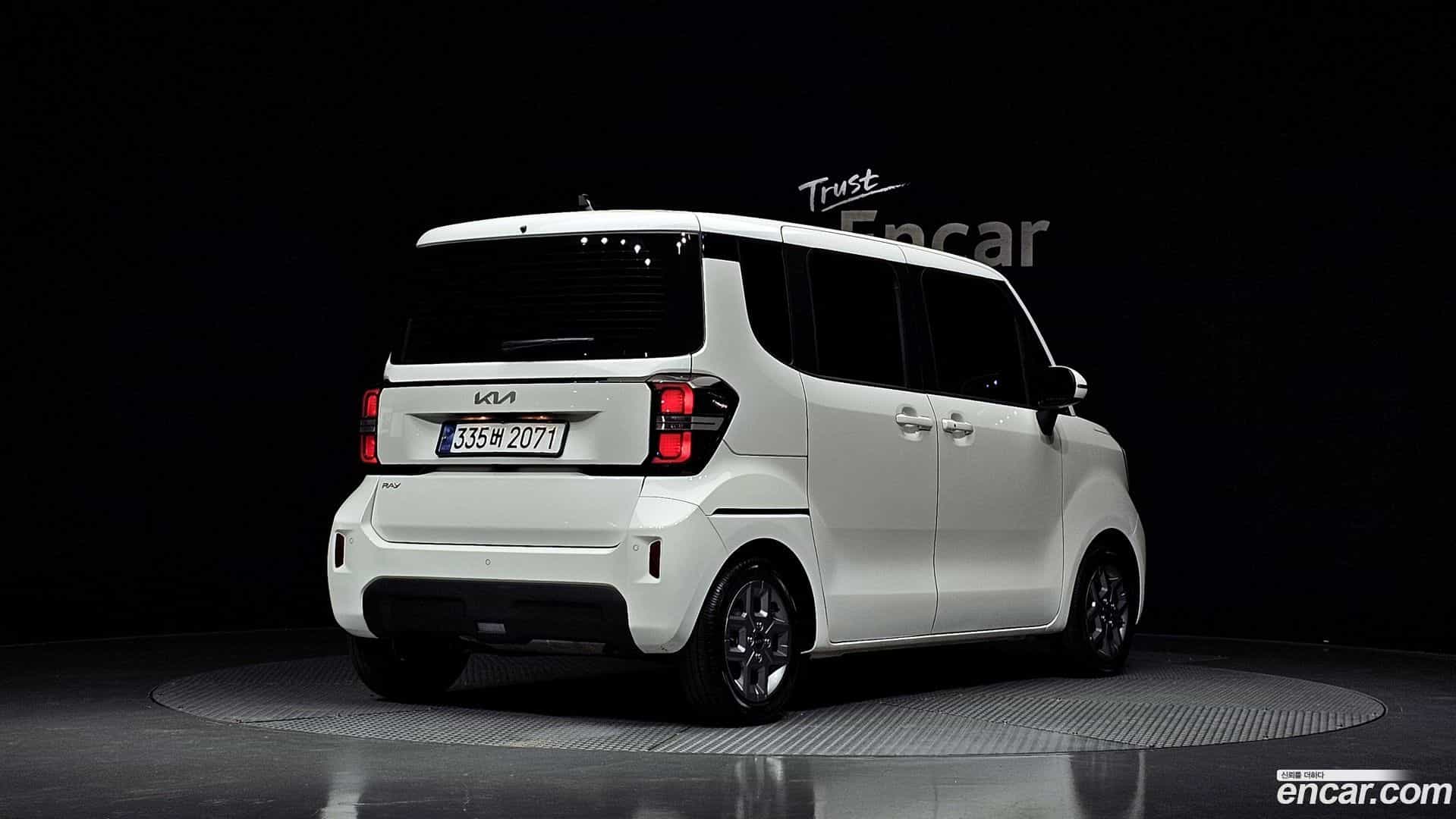 RAY Kia 2025.0-OUTER-002