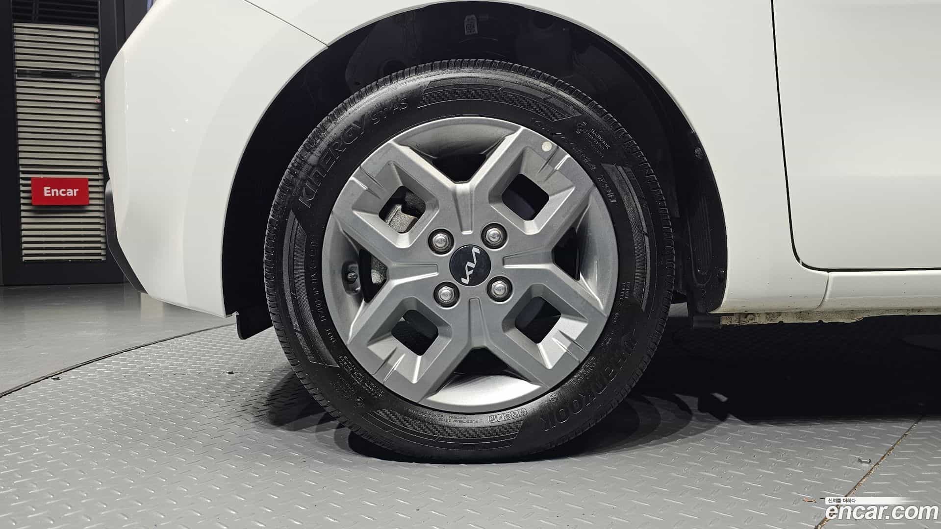 RAY Kia 2025.0-OUTER-005