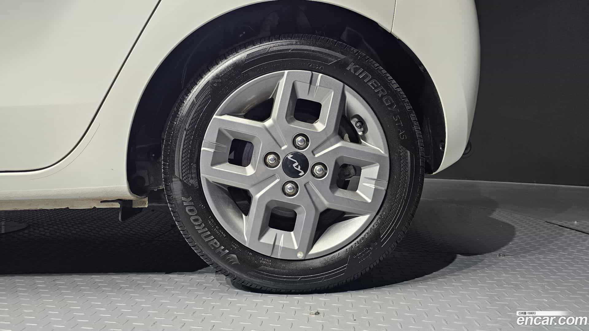 RAY Kia 2025.0-OUTER-031