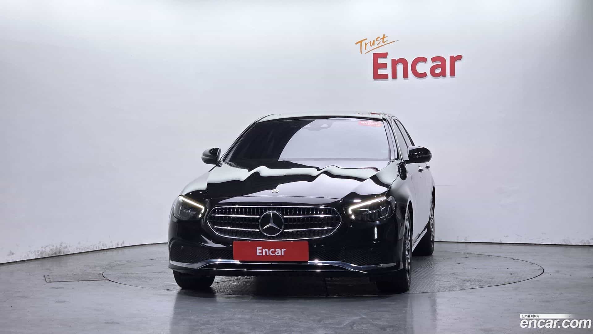 E-Class Mercedes-Benz 2021.2-OUTER-003