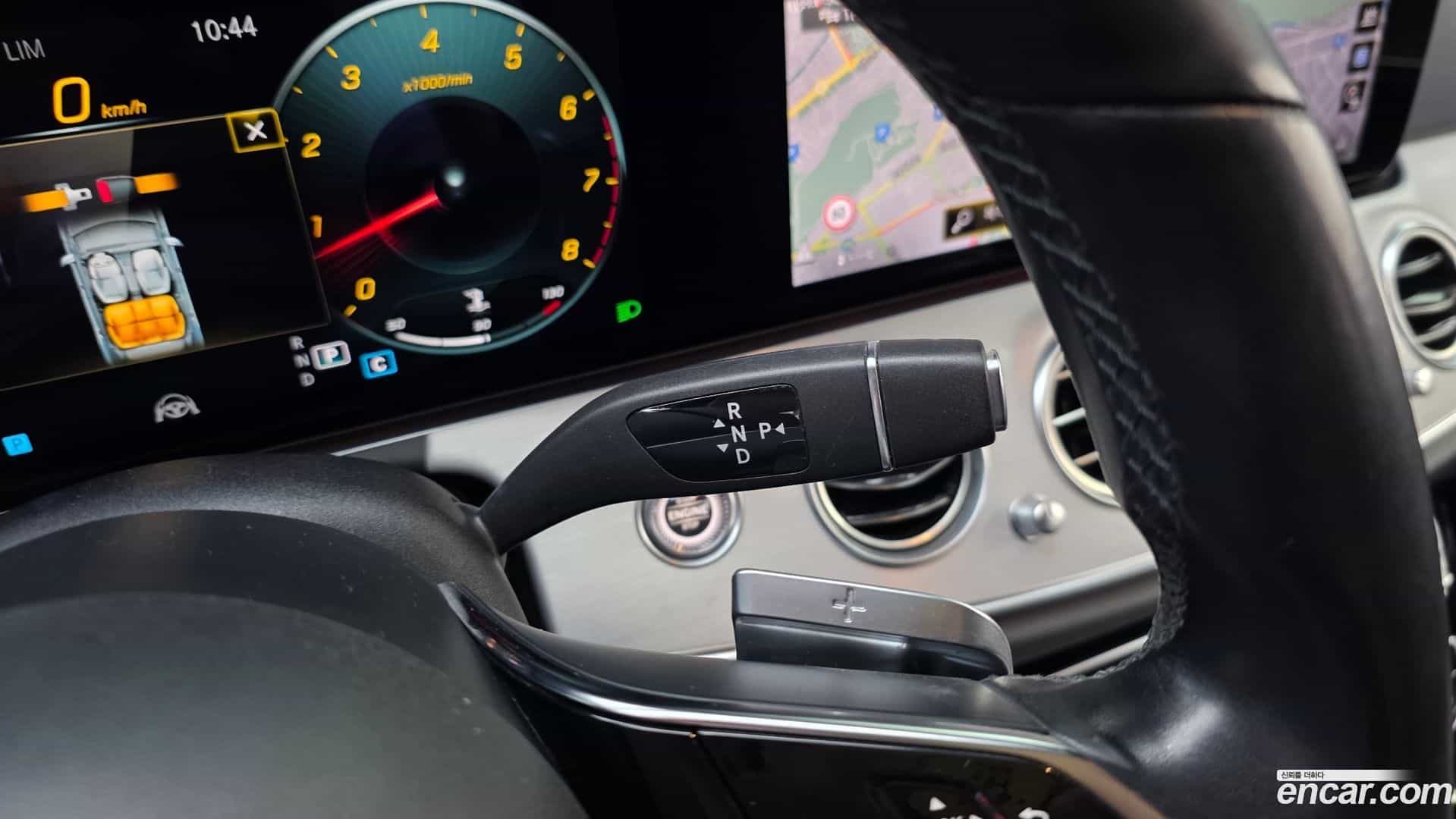 E-Class Mercedes-Benz 2021.2-INNER-009