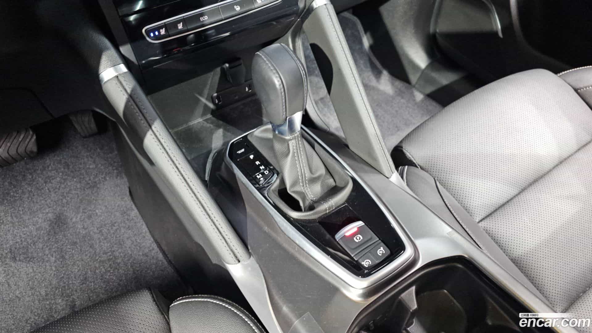 QM6 Renault Korea 2022.0-INNER-009