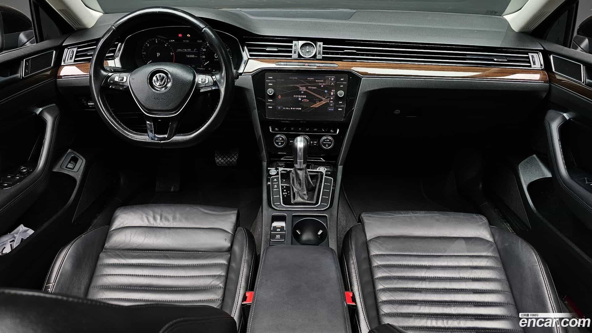 Passat Volkswagen 2018.3-INNER-007