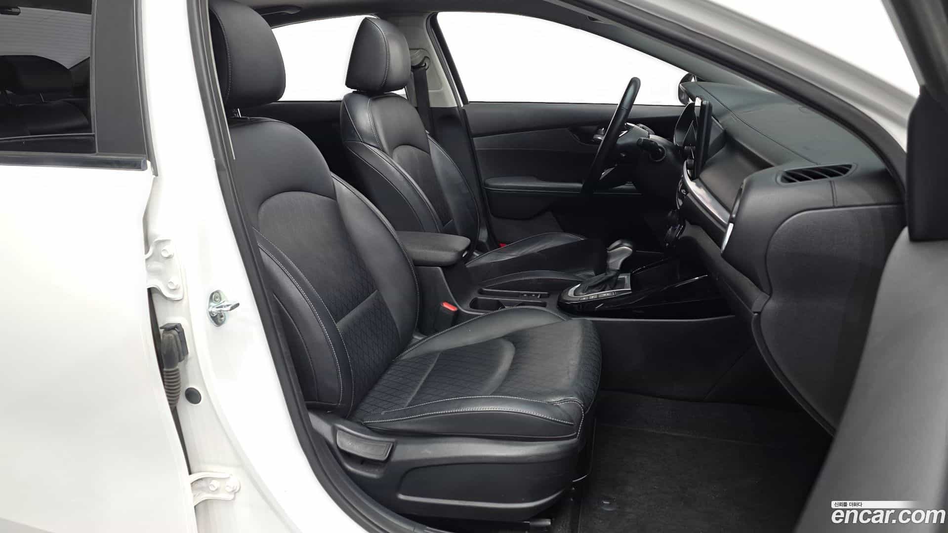 K3 Kia 2021.10-OPTION-015