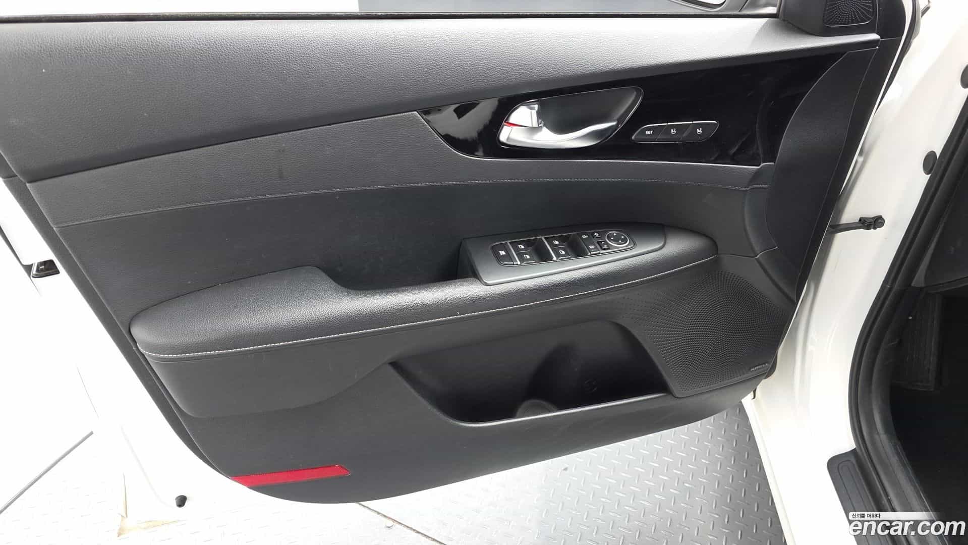K3 Kia 2021.10-INNER-034