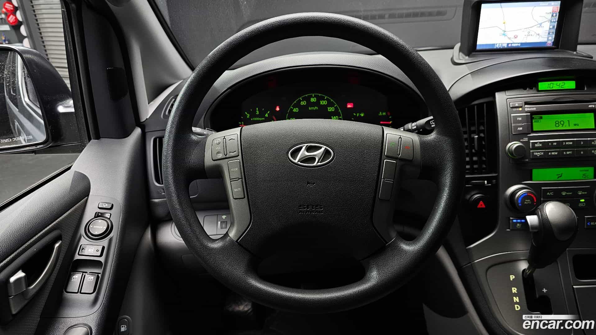 Starex Hyundai 2014.8-OPTION-017