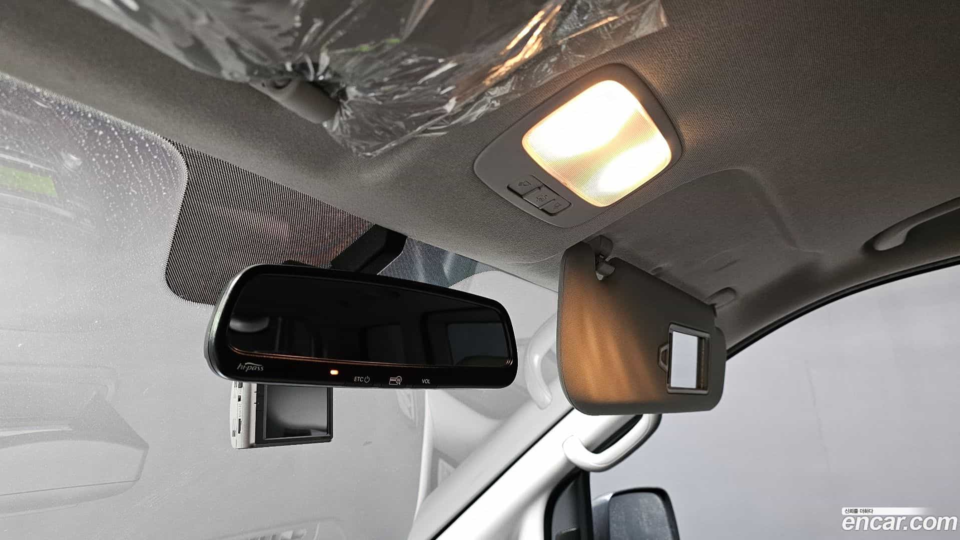 Starex Hyundai 2014.8-OPTION-021
