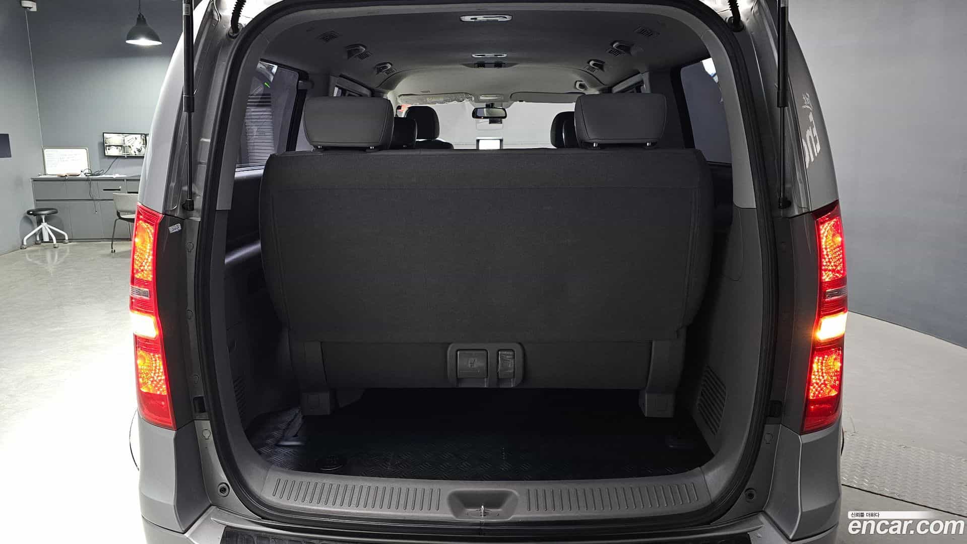 Starex Hyundai 2014.8-OPTION-024