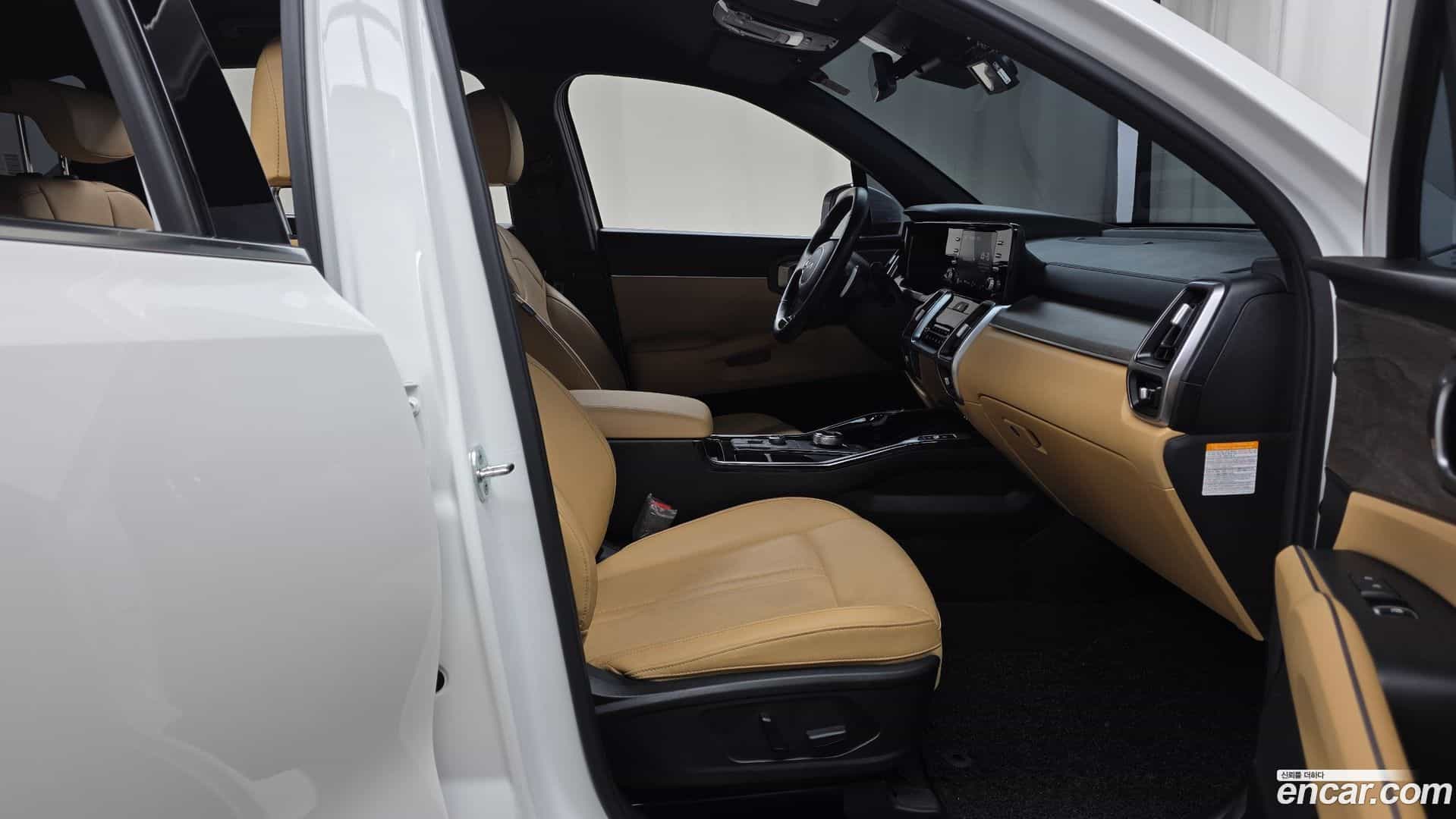 Sorento Kia 2022.3-OPTION-015