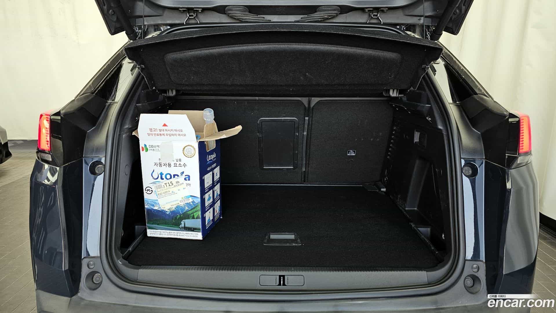 3008 Peugeot 2018.9-OPTION-024