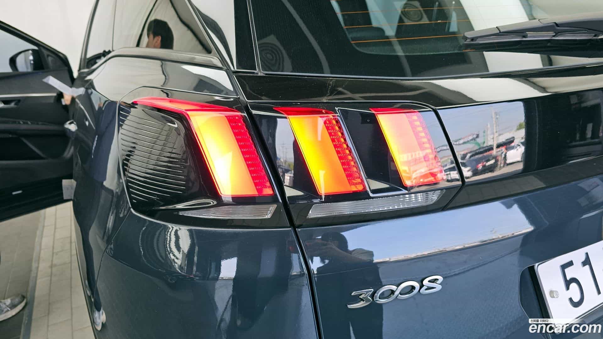 3008 Peugeot 2018.9-OUTER-033