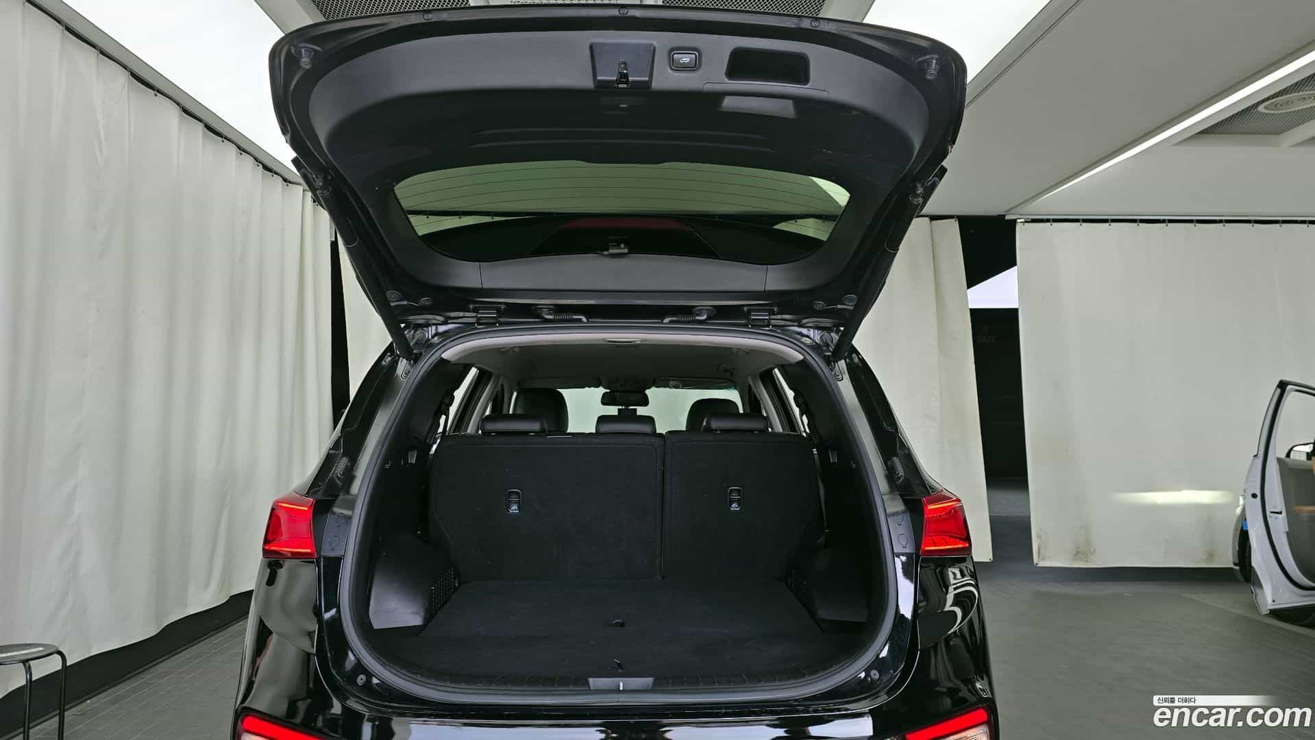 Santafe Hyundai 2019.9-OPTION-024
