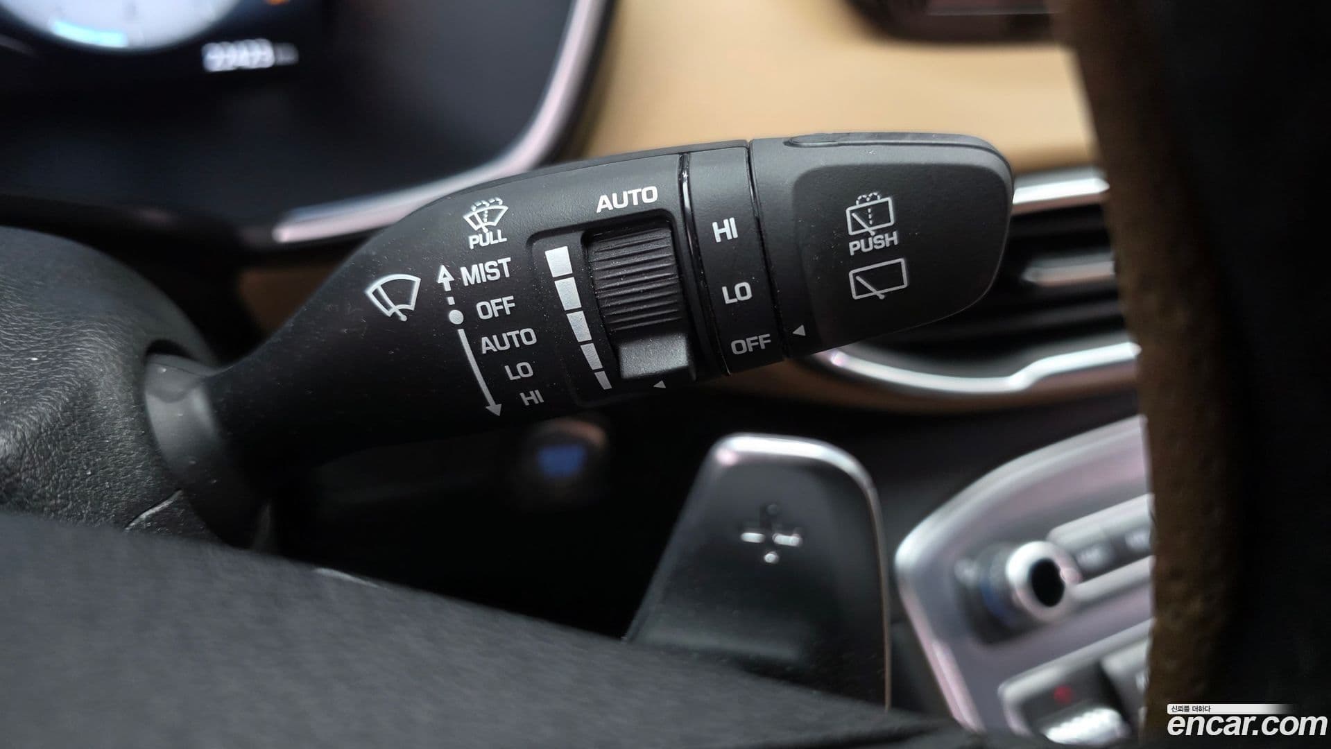 Main__Slider__Photo:Santafe Hyundai 2022.7-28