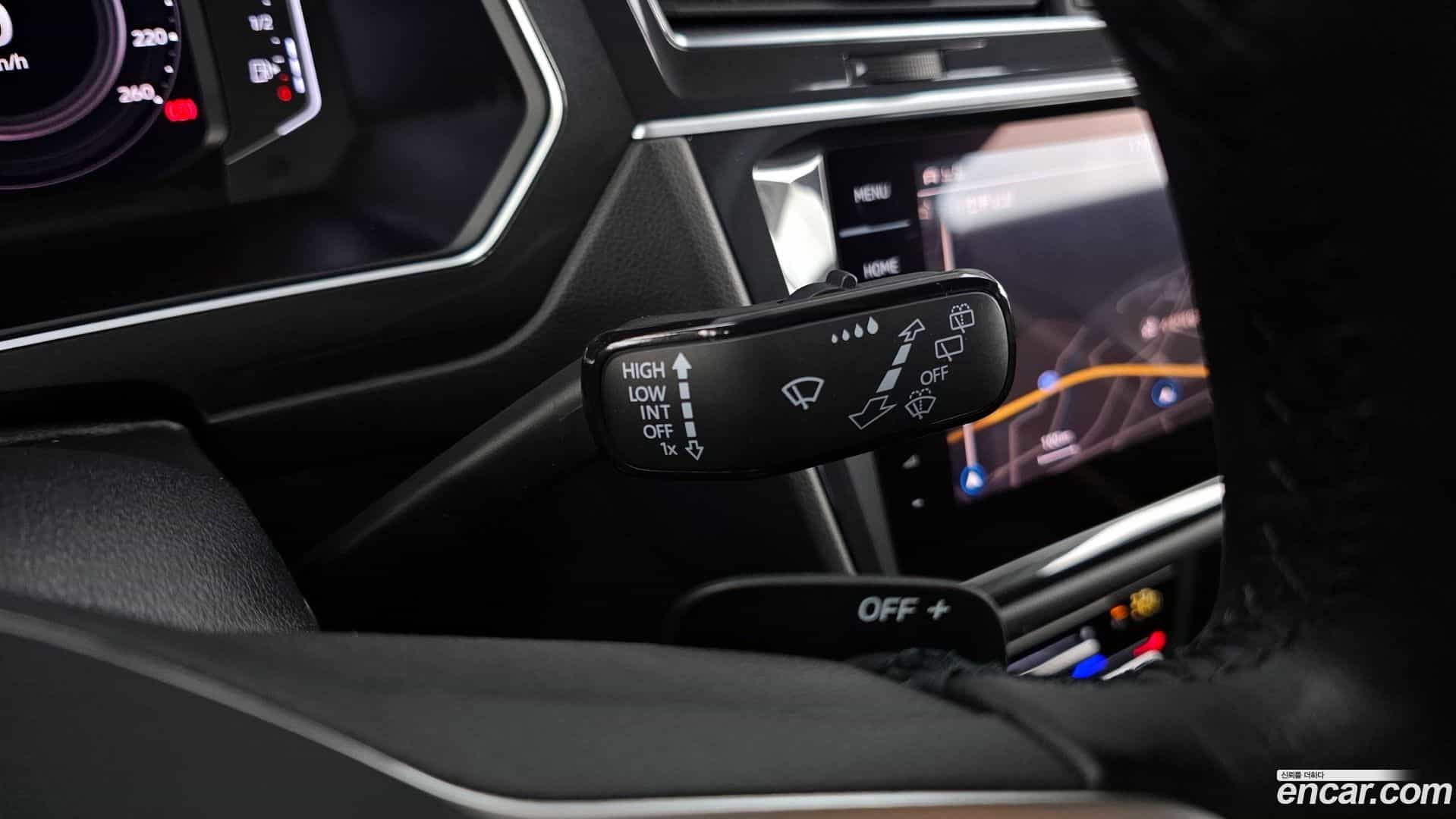 Tiguan Volkswagen 2021.7-OPTION-044