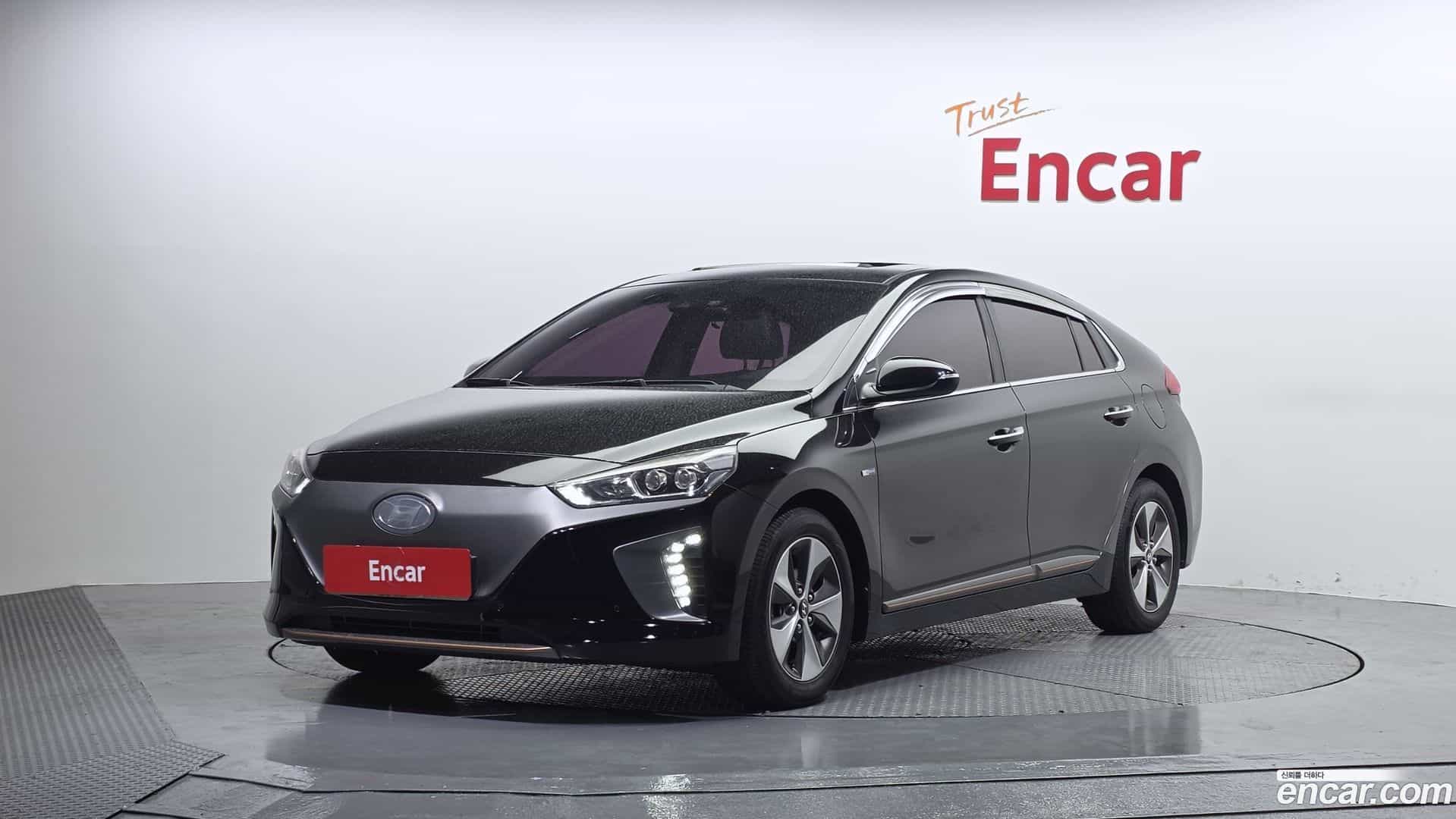 Ioniq Hyundai 2017.11-OUTER-001